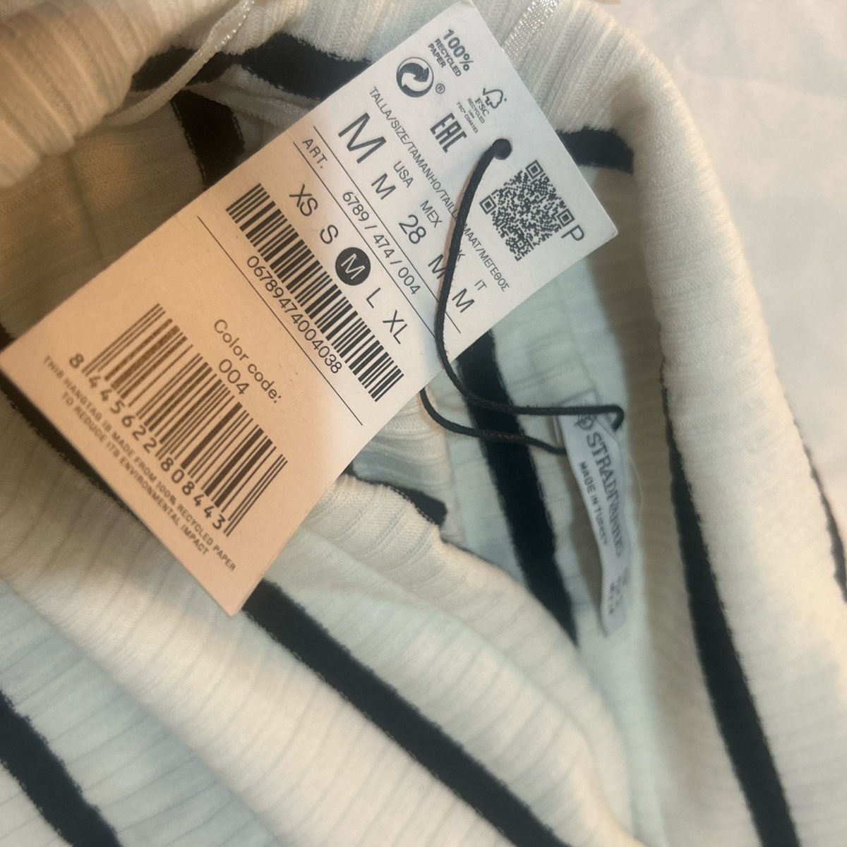 Stradivarius Long sleeved off the shoulder top Size M / US 6-8 / IT 42-44 - 3 Thumbnail