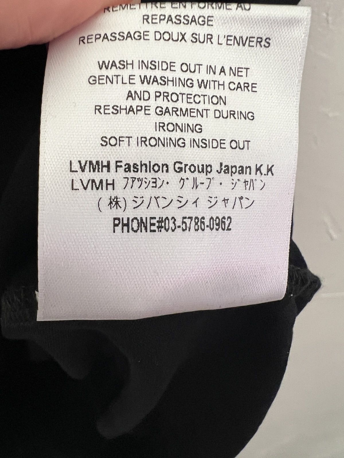 Givenchy Givenchy reflective back logo t shirt Size US S / EU 44-46 / 1 - 6 Thumbnail