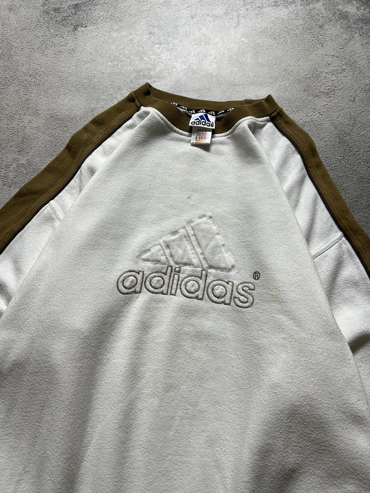 Adidas × Vintage Vintage Y2k Adidas🤍 3D Spellout Big Logo Sweatshirt 90’s Size US XL / EU 56 / 4 - 4 Thumbnail