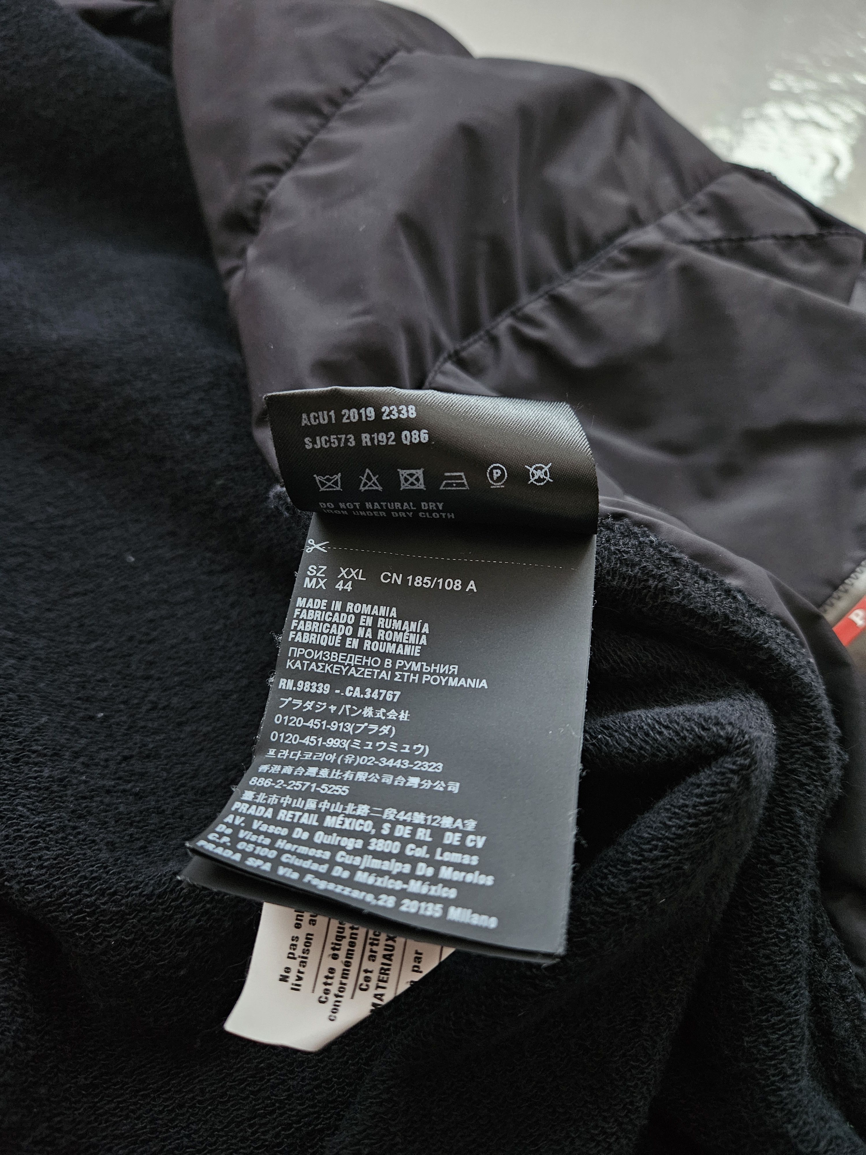 Prada AW2019 Prada sweatshirt with padded front Size US XXL / EU 58 / 5 - 15 Thumbnail