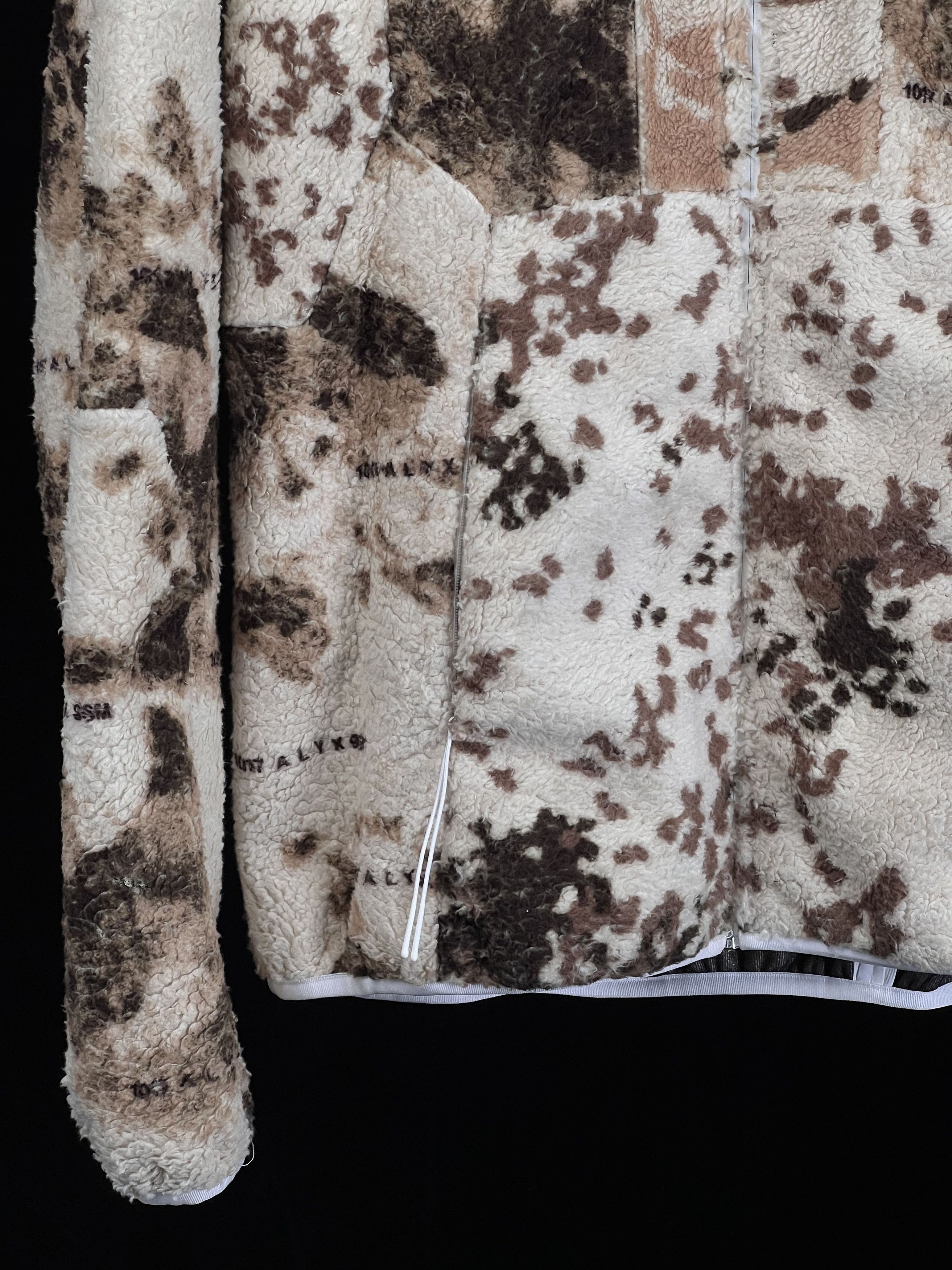 1017 ALYX 9SM Brand New MARCO POLAR FLEECE Desert Camo Size US S / EU 44-46 / 1 - 4 Thumbnail