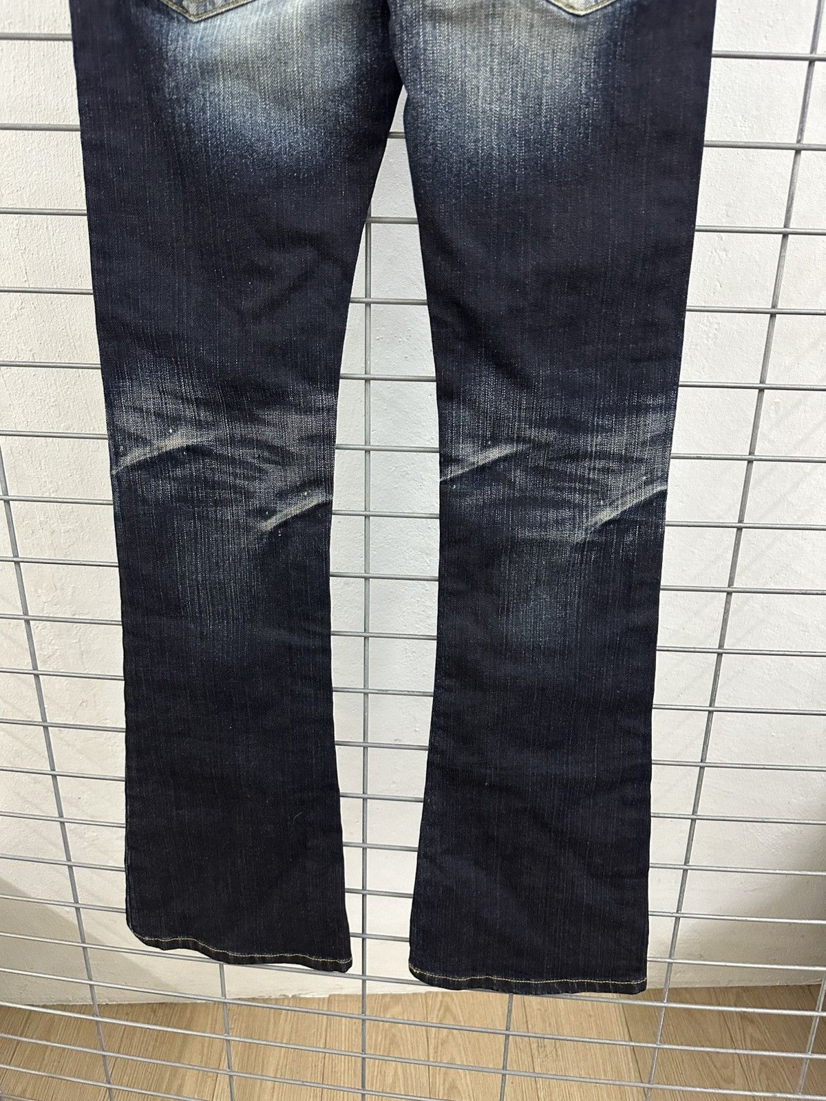 Tornado Mart Rare And Beautiful Tornado Mart by Issey Miyake Flared Jeans Size 30" / US 8 / IT 44 - 14 Thumbnail