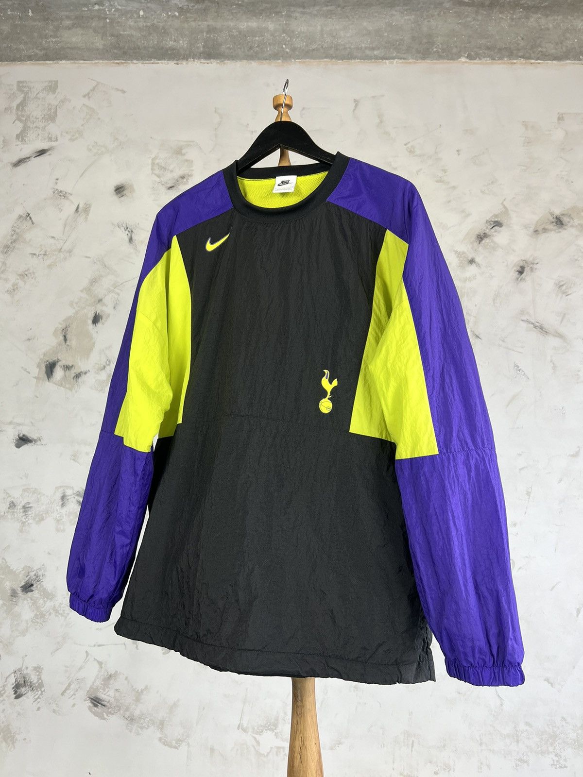 Nike Nike Tottenham Jacket Size L Size US L / EU 52-54 / 3 - 1 Thumbnail