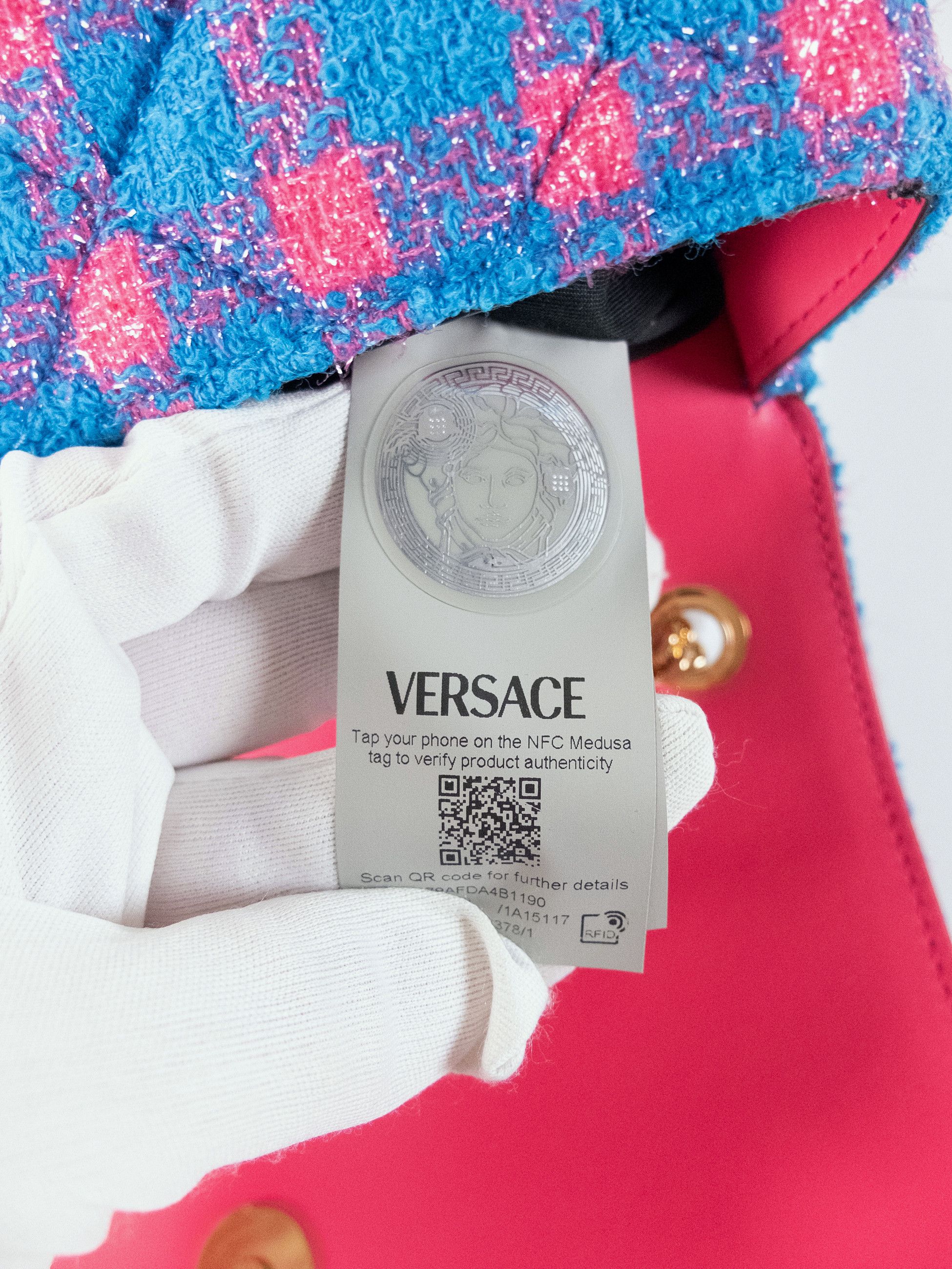 Versace VERSACE La Medusa pink blue tweed chain strap shoulder bag Size ONE SIZE - 14 Thumbnail