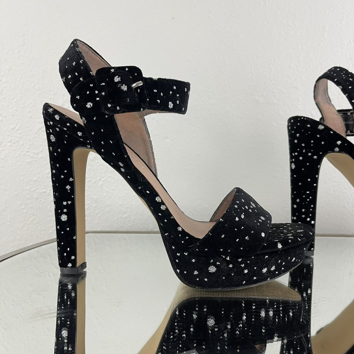 Other MADDEN GIRL Black Velvet Glitter Dot Rolloo Platform Heels Size US 8 / IT 38 - 5 Thumbnail