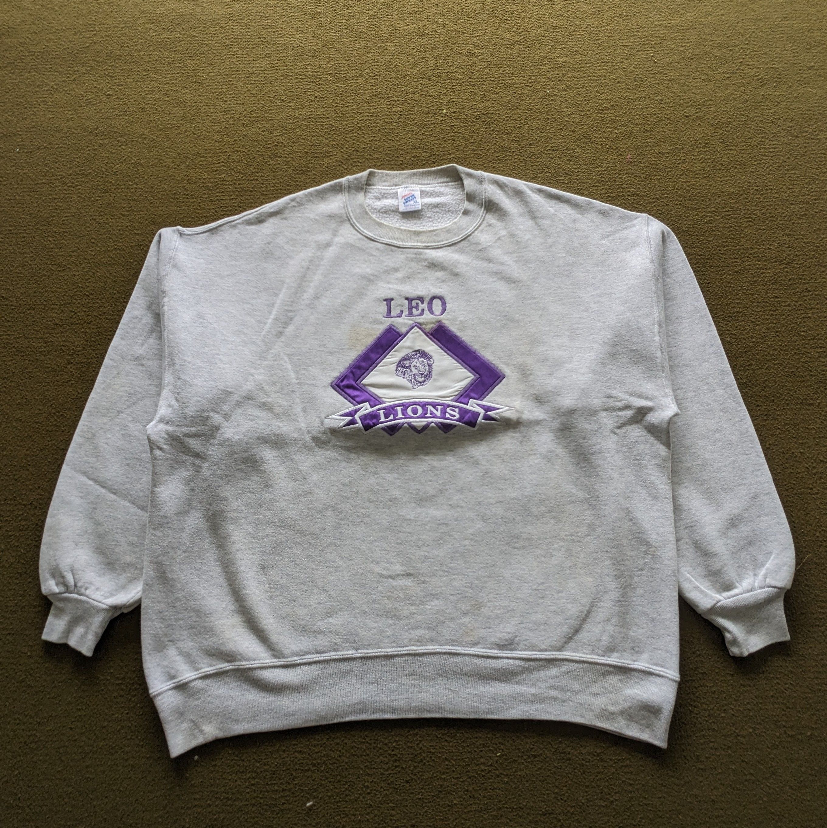 Vintage Vintage LEO LIONS American Sports Style Sweatshirt Size US XL / EU 56 / 4 - 1 Thumbnail