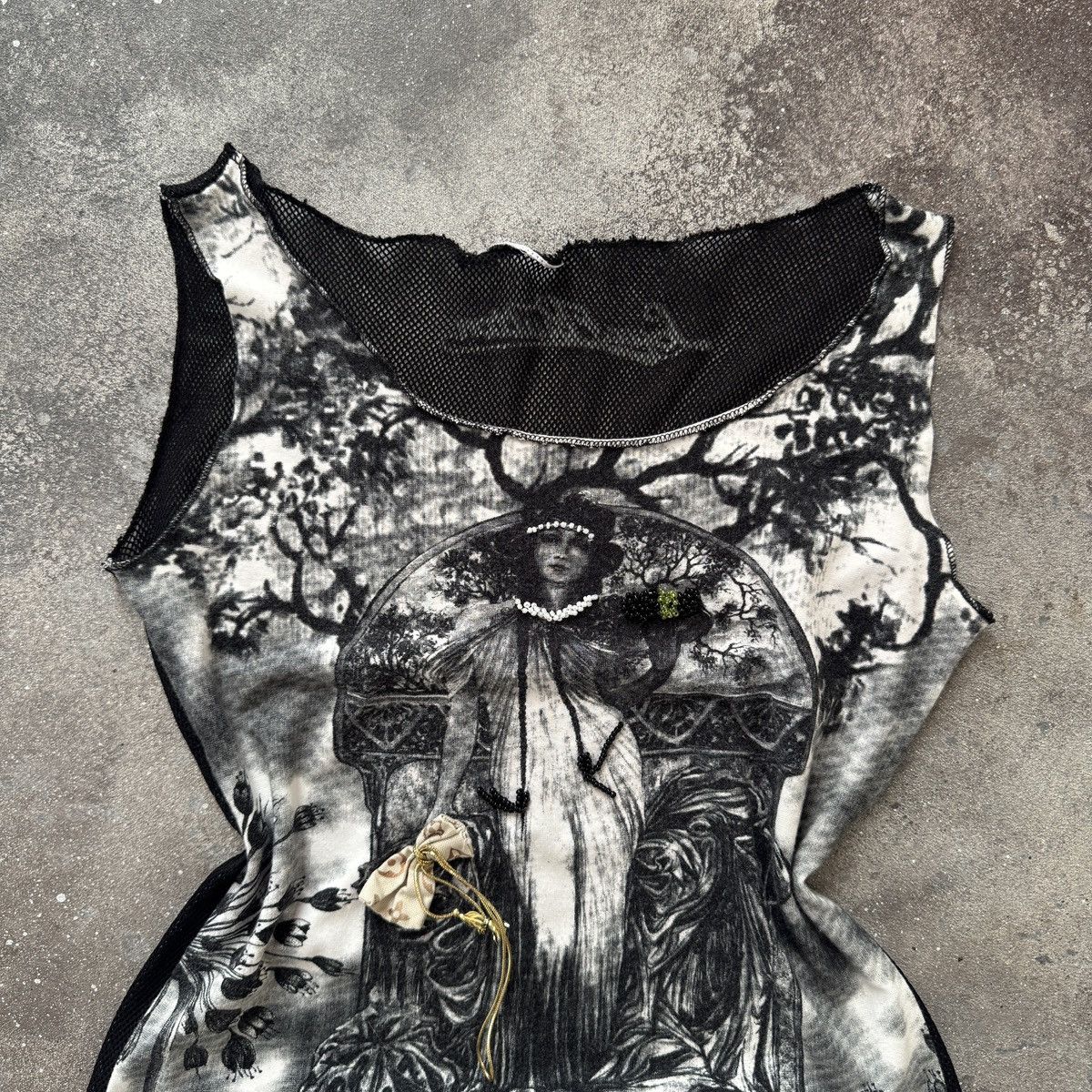 20471120 Vintage Gothic Printed Mesh Tank Top Size S / US 4 / IT 40 - 3 Thumbnail