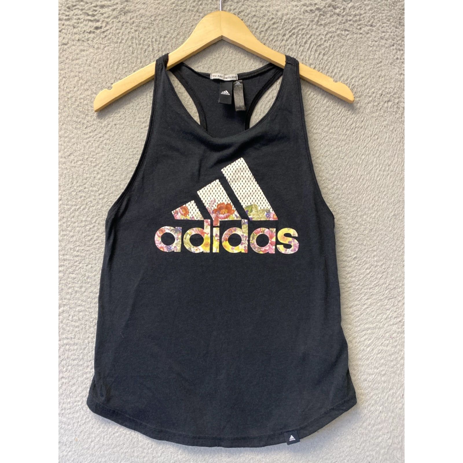 Adidas Adidas Tank Top Womens S Black Floral Logo Racerback Graphic Active Gym /142-35 Size S / US 4 / IT 40 - 2 Thumbnail