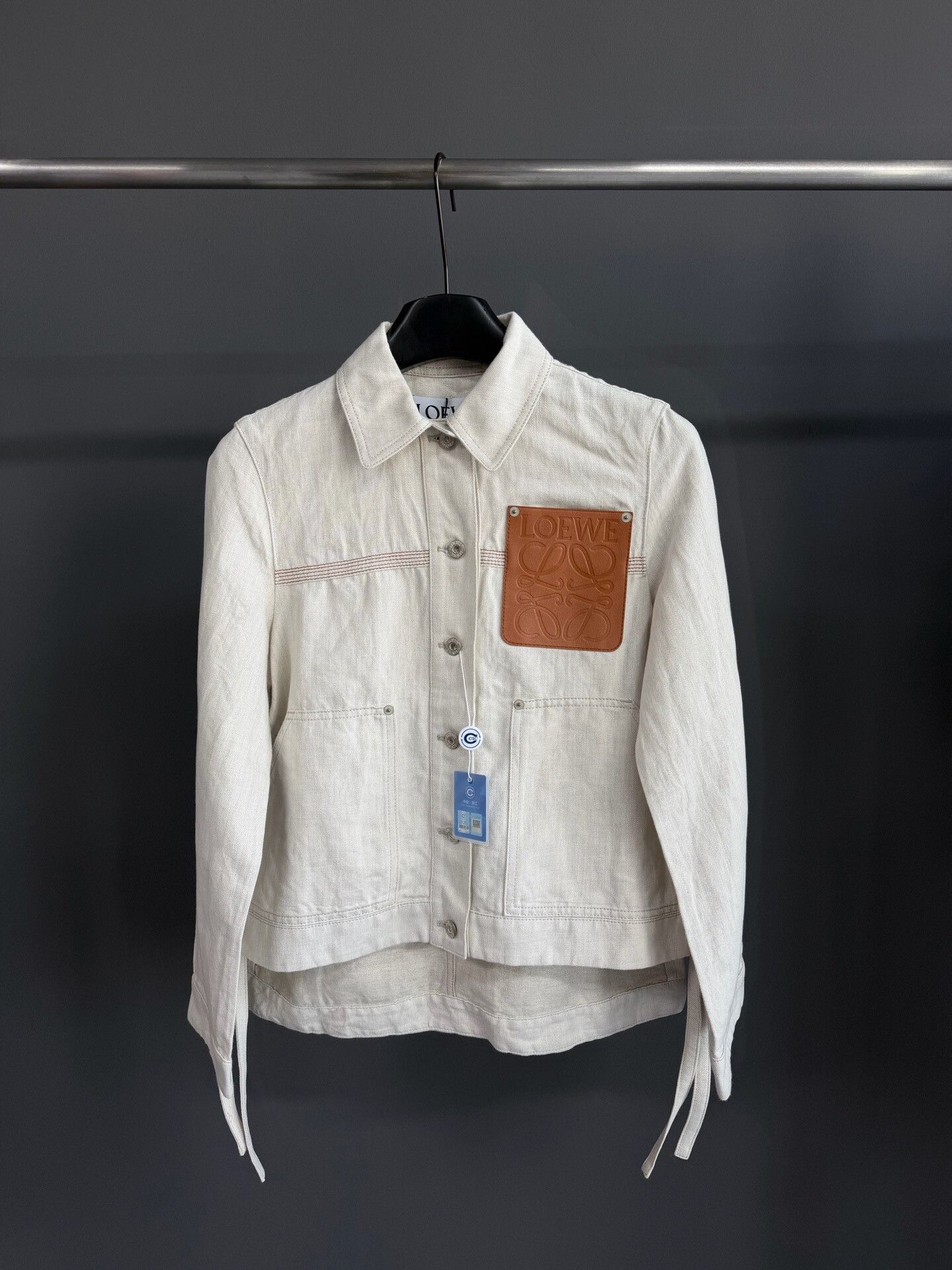 Loewe Loewe Casual White Jacket 24 Women Size XS / US 0-2 / IT 36-38 - 1 Thumbnail
