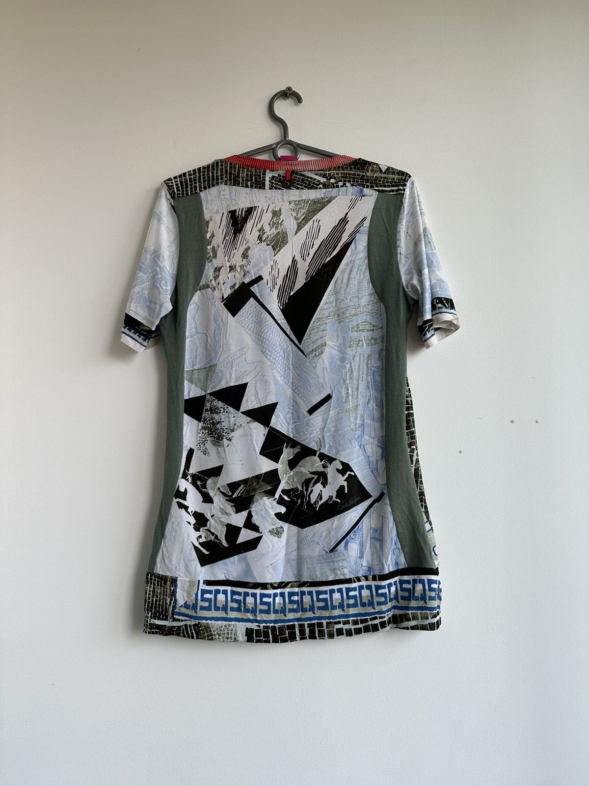 Vintage Save the Queen Short Sleeve Blouse Top Abstract Print Size L Size L / US 10 / IT 46 - 2 Thumbnail