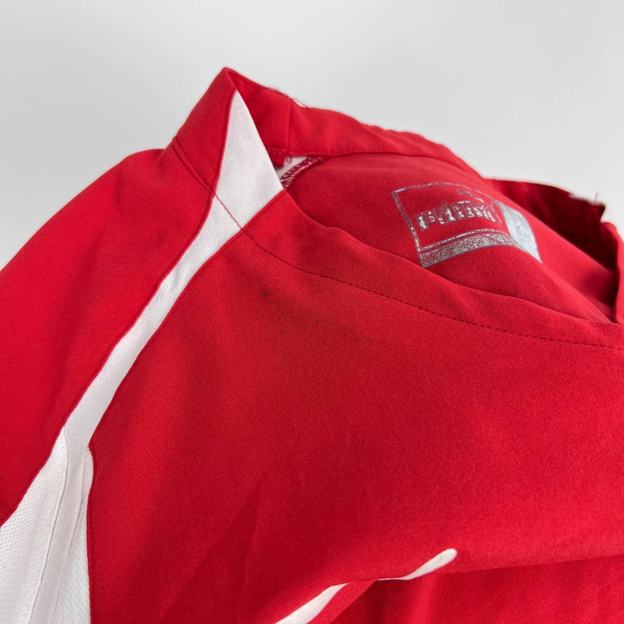 Puma × Vintage Vintage Switzerland National 2004 Jersey Soccer Shirt Size US M / EU 48-50 / 2 - 11 Thumbnail