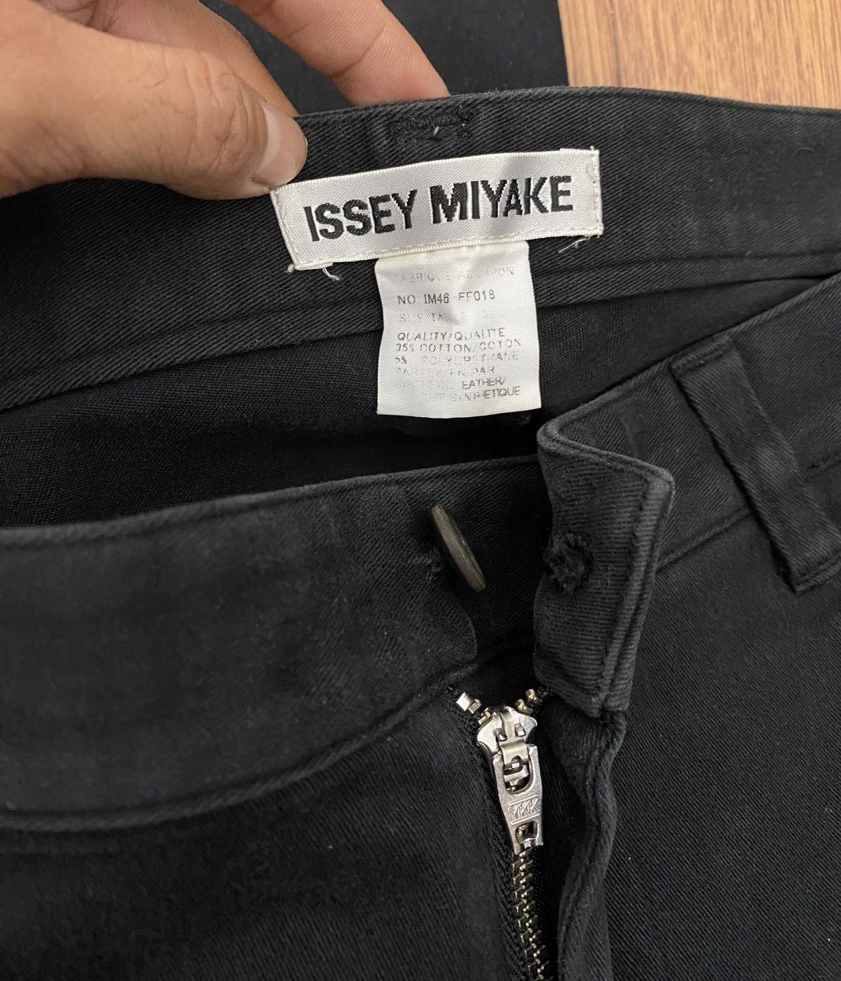 Issey Miyake Issey miyake bondage velcro pants Size US 30 / EU 46 - 6 Thumbnail
