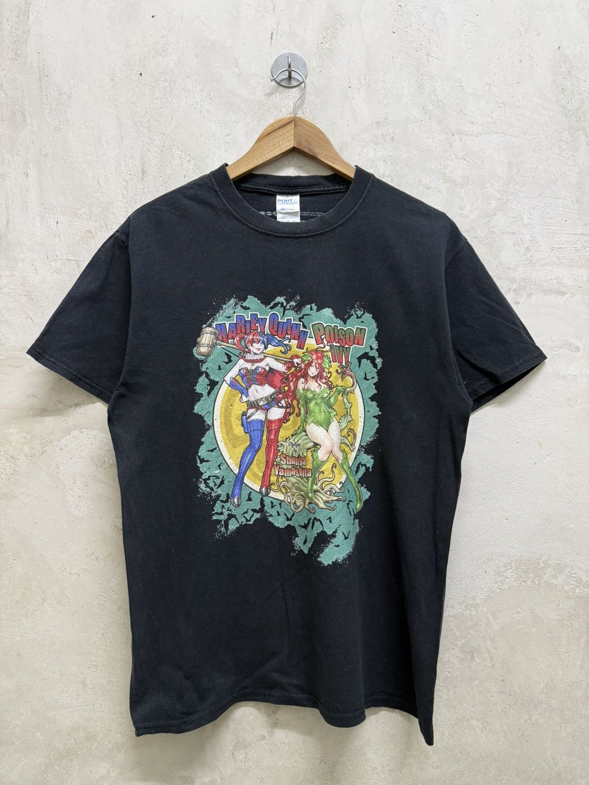 DC Comics Harley Quinn and Poison Ivy by Shunya Yamashita Shirt Size US M / EU 48-50 / 2 - 1 Thumbnail