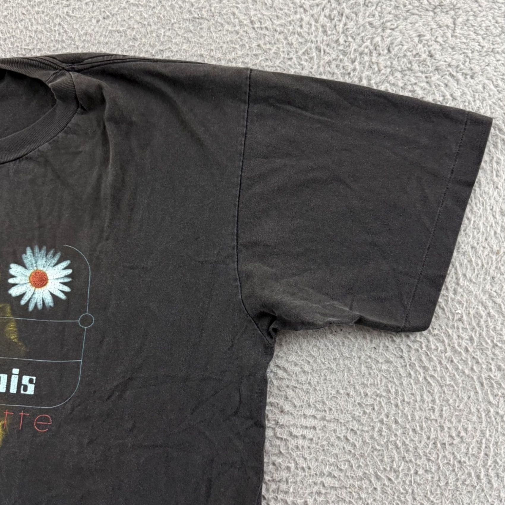 Vintage VINTAGE Alanis Morissette Shirt Mens XL Black Tour Grunge Concert Band 90s Music Shirt Size US XL / EU 56 / 4 - 5 Thumbnail
