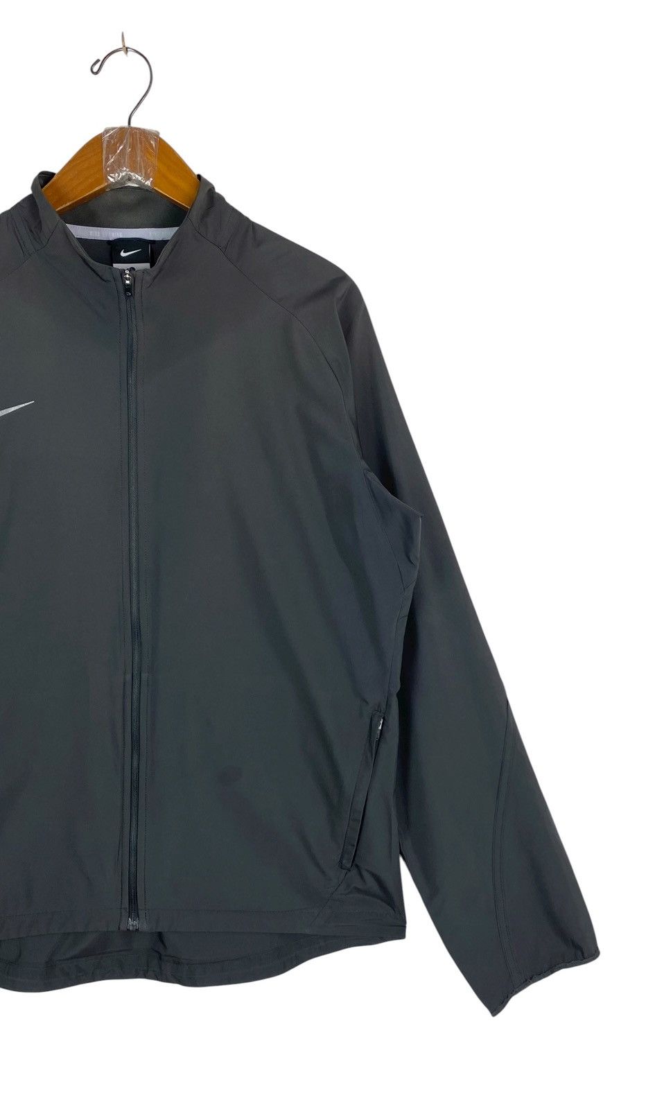 Nike Rare‼️ Nike Running Small Logo Jacket Size US S / EU 44-46 / 1 - 3 Thumbnail