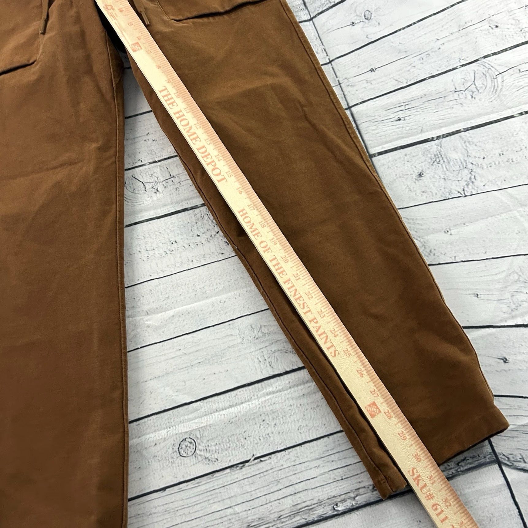 Lululemon Lululemon Bowline Classic Taper Fit Pants Men's M Brown Jogger Size US 31 - 2 Thumbnail