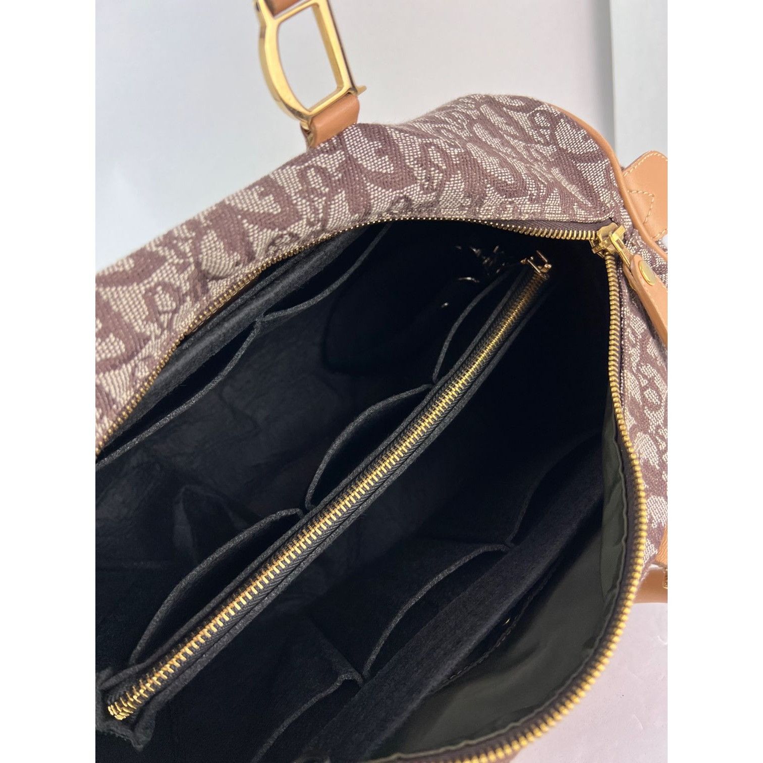 Christian Dior Monsieur Christian Dior Vintage Trotter Diorissimo Medium Brown Bosto Size ONE SIZE - 9 Thumbnail