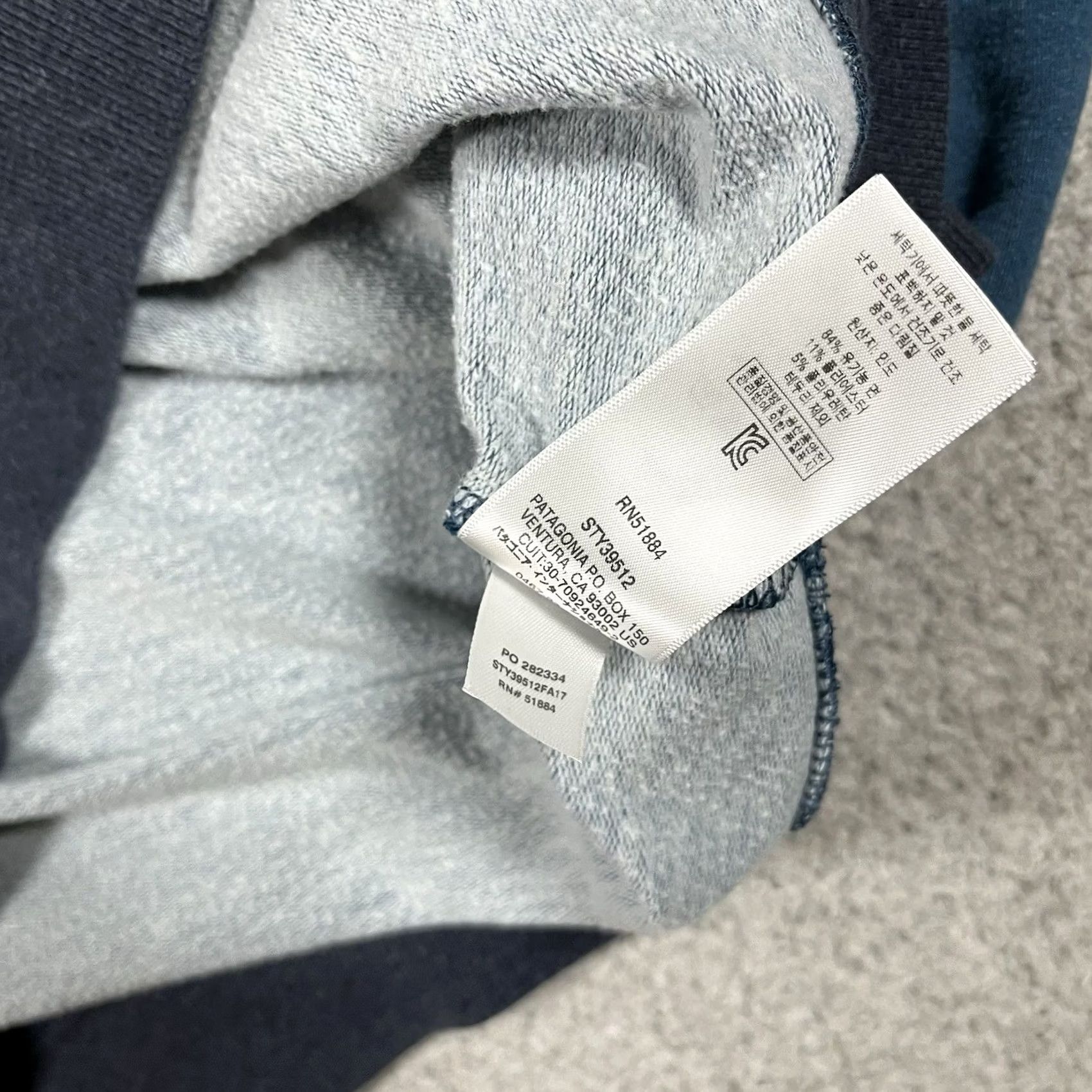 Patagonia Patagonia Sweatshirt Men M Graphic Pullover Long Sleeve Crewneck Organic Fitz Blue Cotton Fleece Logo All Seasons Hiking Running Walking Size US M / EU 48-50 / 2 - 4 Thumbnail