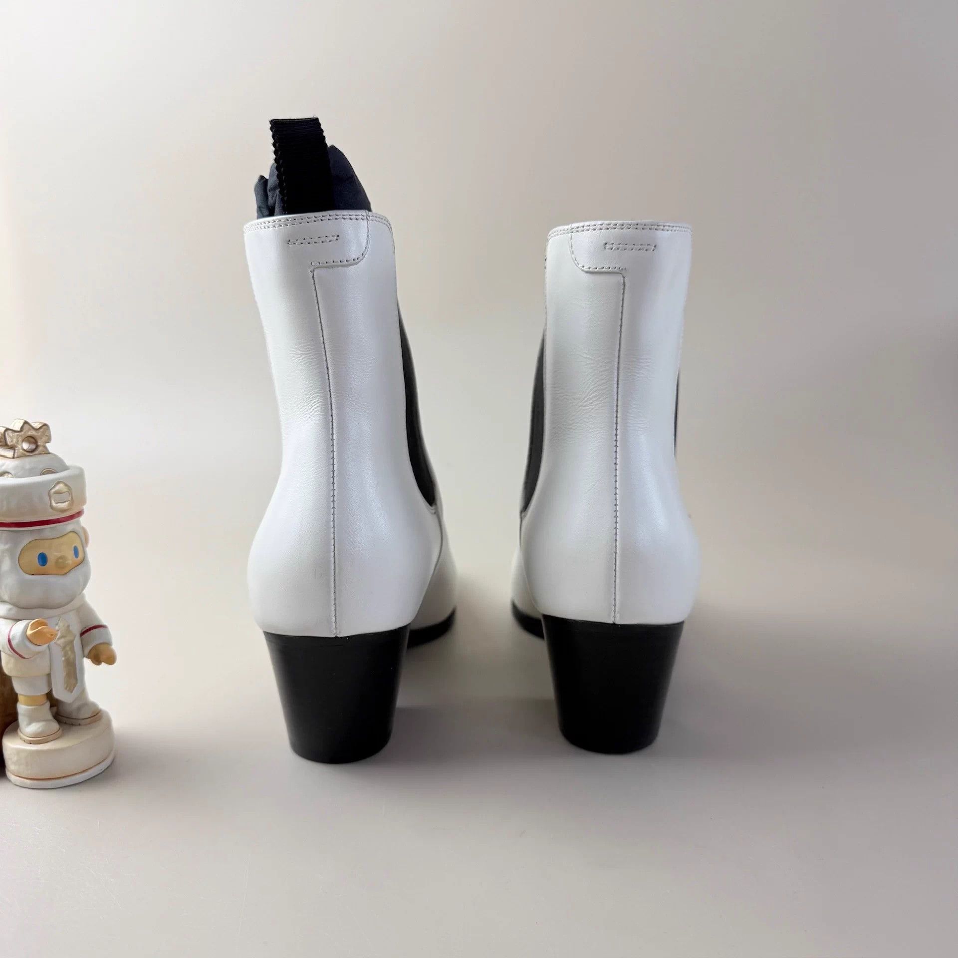Celine Celine Chelsea boots Black & White EU 35.5 Size US 4.5 / IT 34.5 - 3 Thumbnail