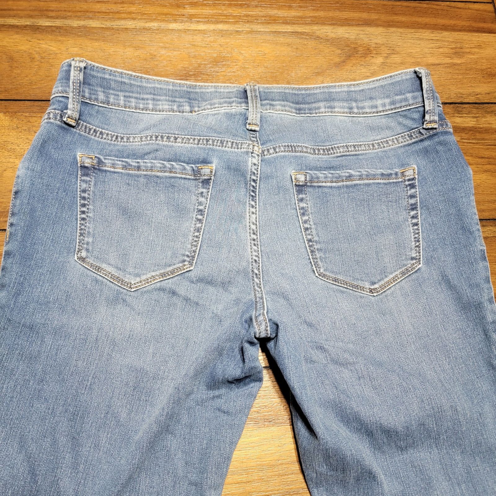 Other Isabel Maternity Medium Wash Denim Jegging - 6/28R Size 28" / US 6 / IT 42 - 4 Thumbnail