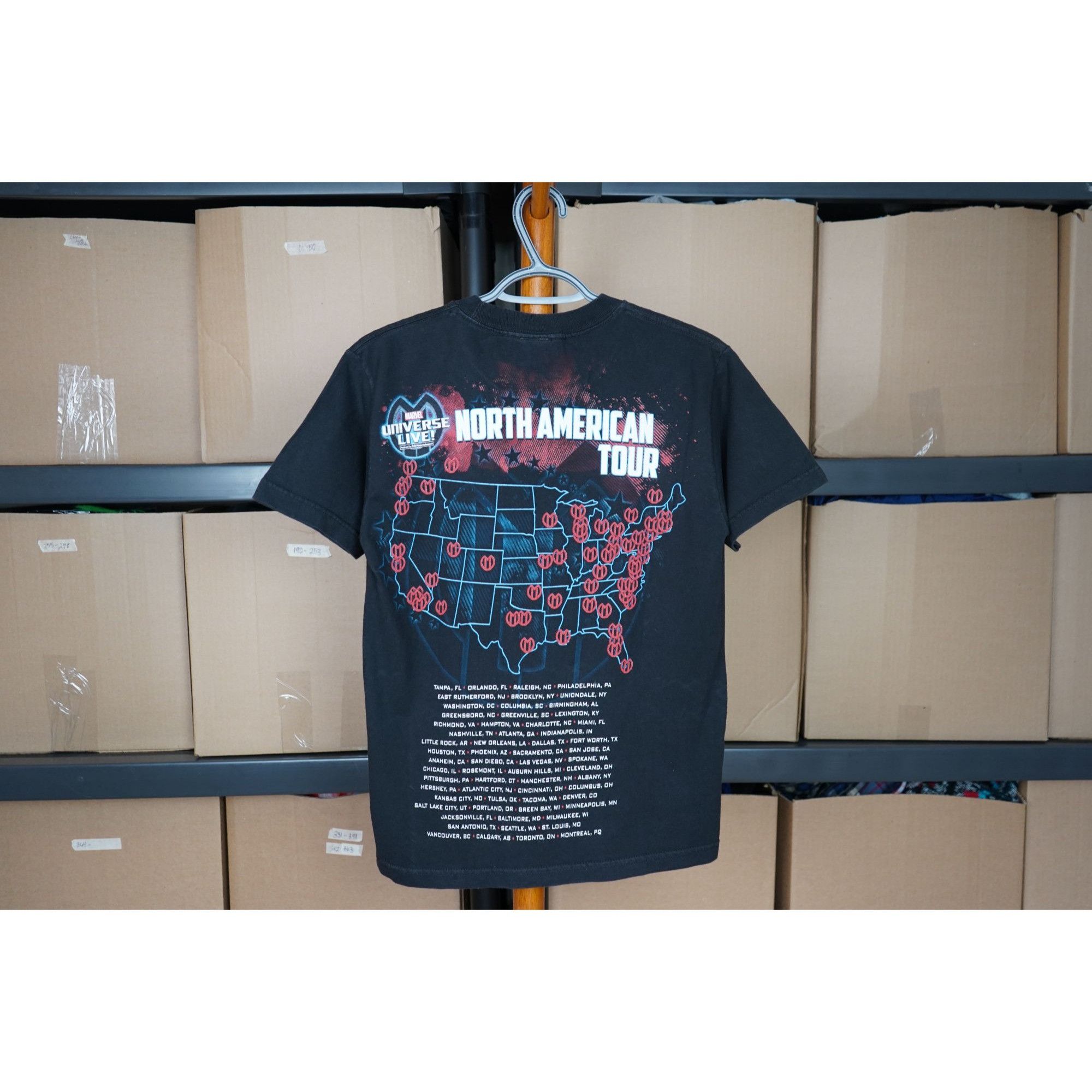 Marvel Comics Marvel Universe Live North American Tour S Tshirt #383 Size US S / EU 44-46 / 1 - 2 Thumbnail