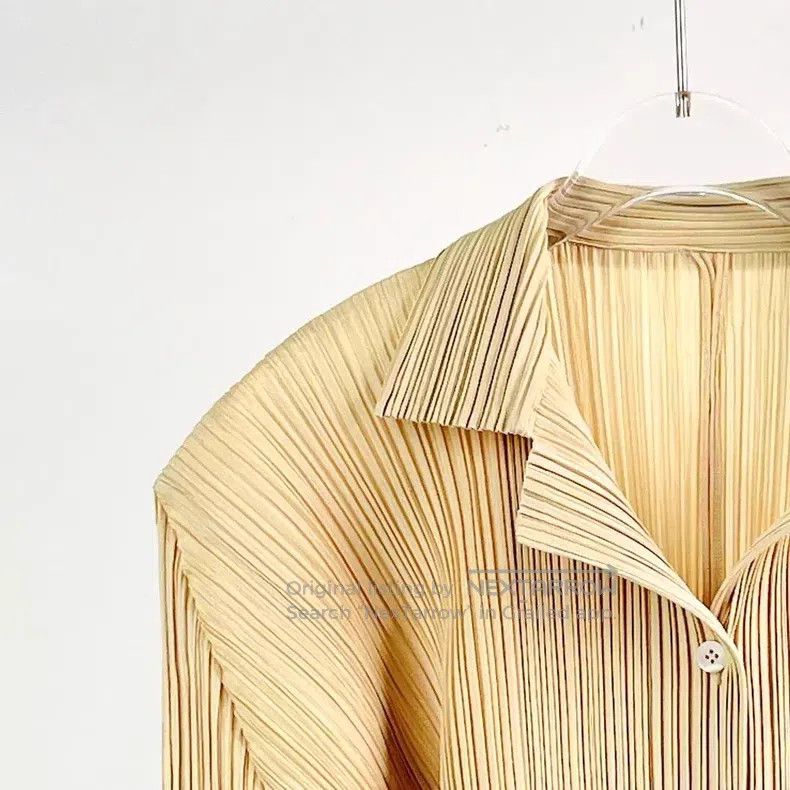 Issey Miyake Issey Miyake Yellow Coat Size M / US 6-8 / IT 42-44 - 3 Thumbnail