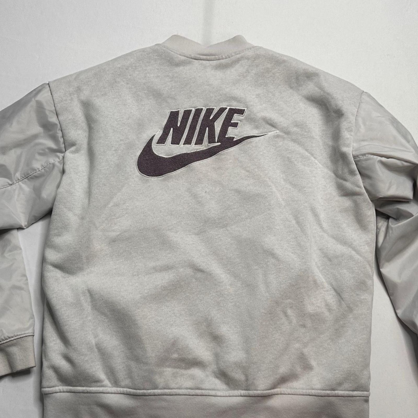 Nike Nike Vintage Size XL Bomber Jacket Standard Fit Size XL / US 12-14 / IT 48-50 - 1 Thumbnail