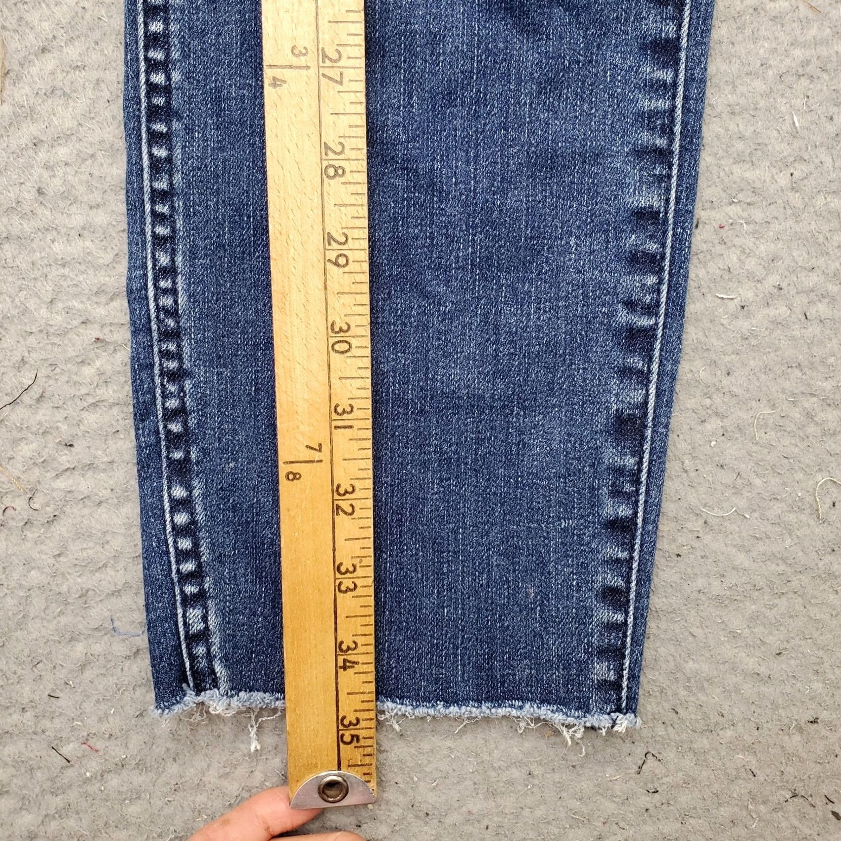 J.Crew J.Crew Womens Jeans Cropped Floral Embroidered Blue Denim 27 Inseam 24.75" Raw Hem Straight Leg Size 27" / US 4 / IT 40 - 4 Thumbnail