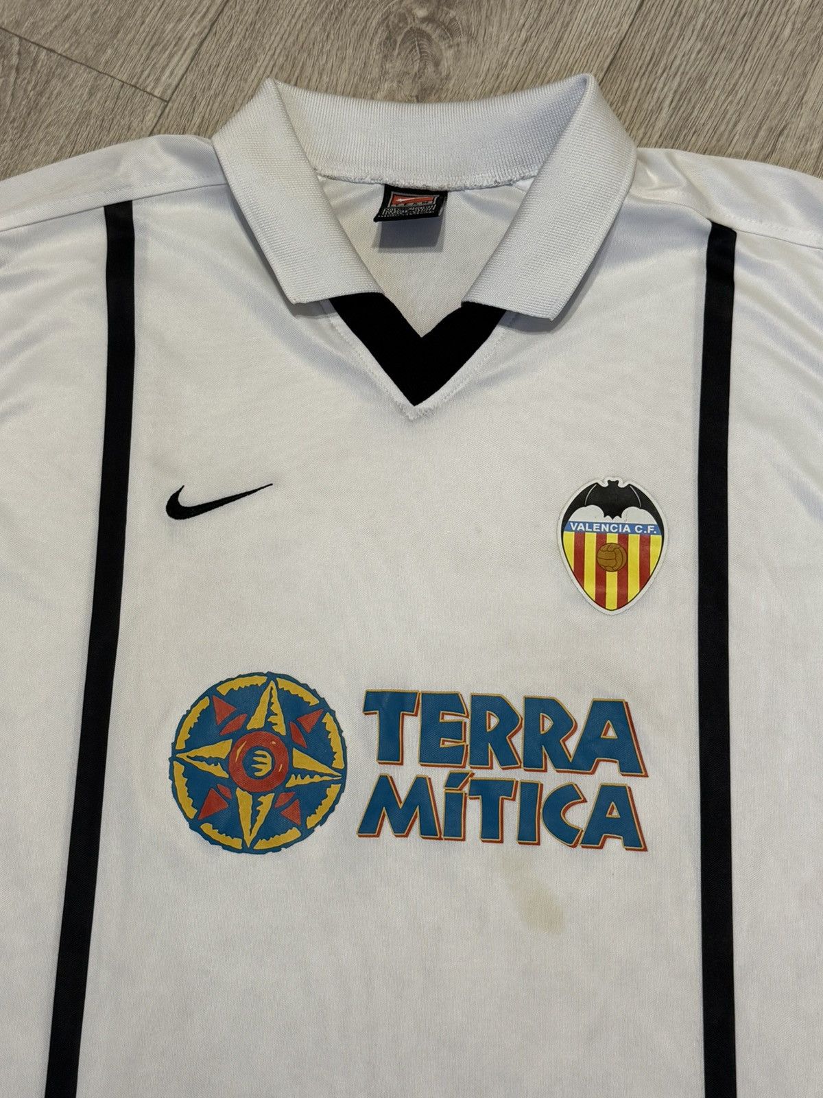 Nike 🔷Rare Vintage Nike Valencia 2000/01 Soccer jersey🔷 Size US L / EU 52-54 / 3 - 4 Thumbnail
