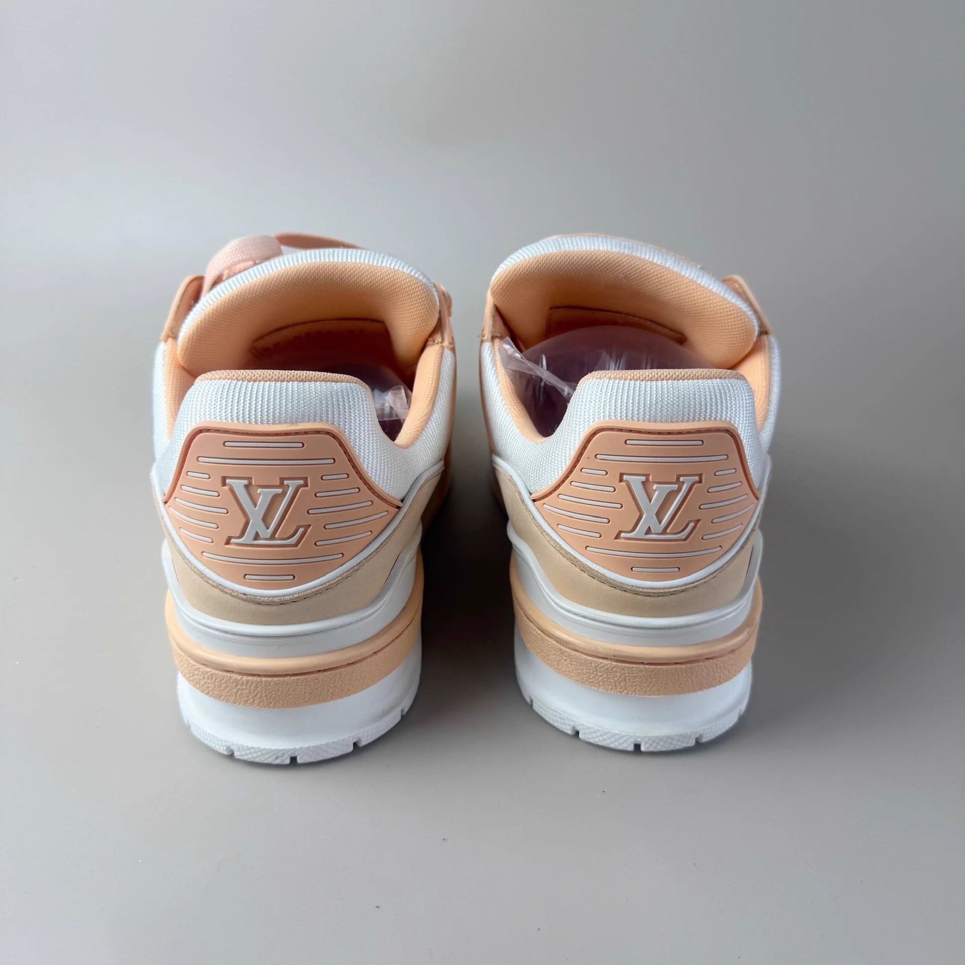 Louis Vuitton LV Trainer Pink/White 37 EU 99 New YLP4681 Size US 6 / IT 36 - 3 Thumbnail