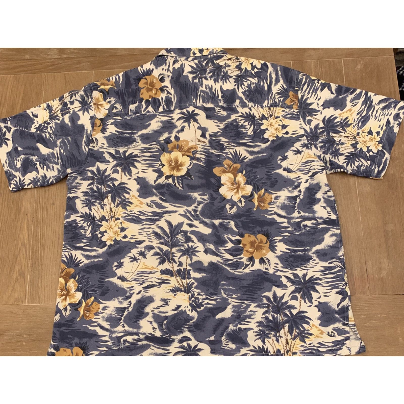 Vintage Hawaiian Silk Shirt WFF XXL Blue Button Down Short Sleeve Floral Palm Trees Men Size US XXL / EU 58 / 5 - 4 Thumbnail