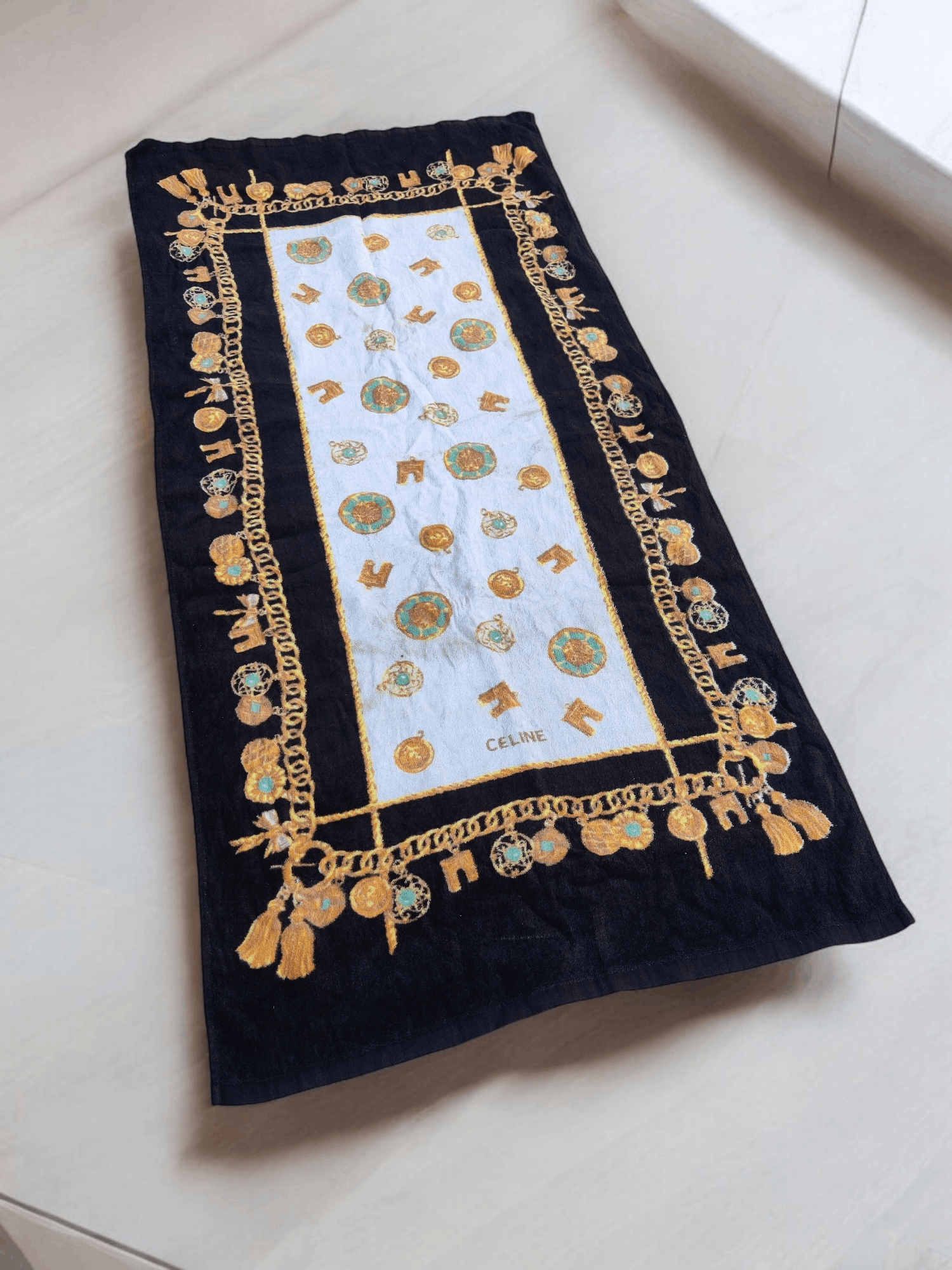 Celine 🌟Best Offer🌟 Vintage Celine Paris Branded Towel Size ONE SIZE - 3 Thumbnail