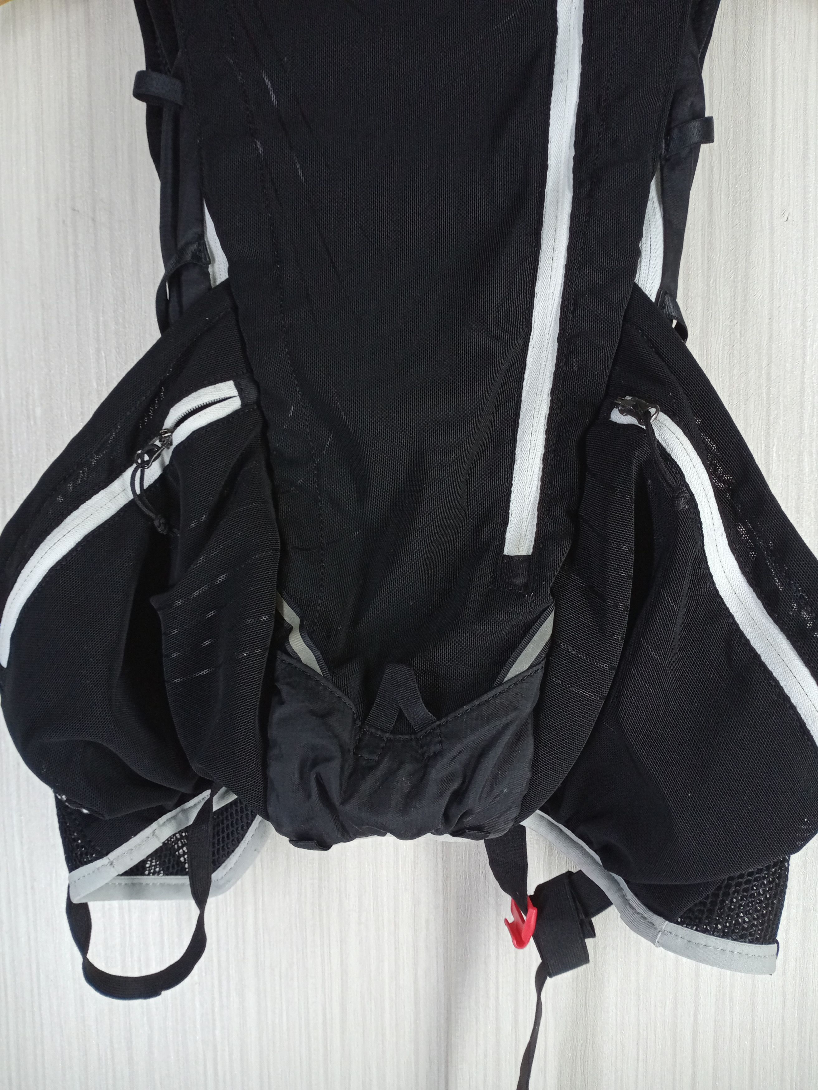 Salomon Rare SALOMON ADV SKIN 12 For Trail Tranning Vest Size US M / EU 48-50 / 2 - 10 Thumbnail