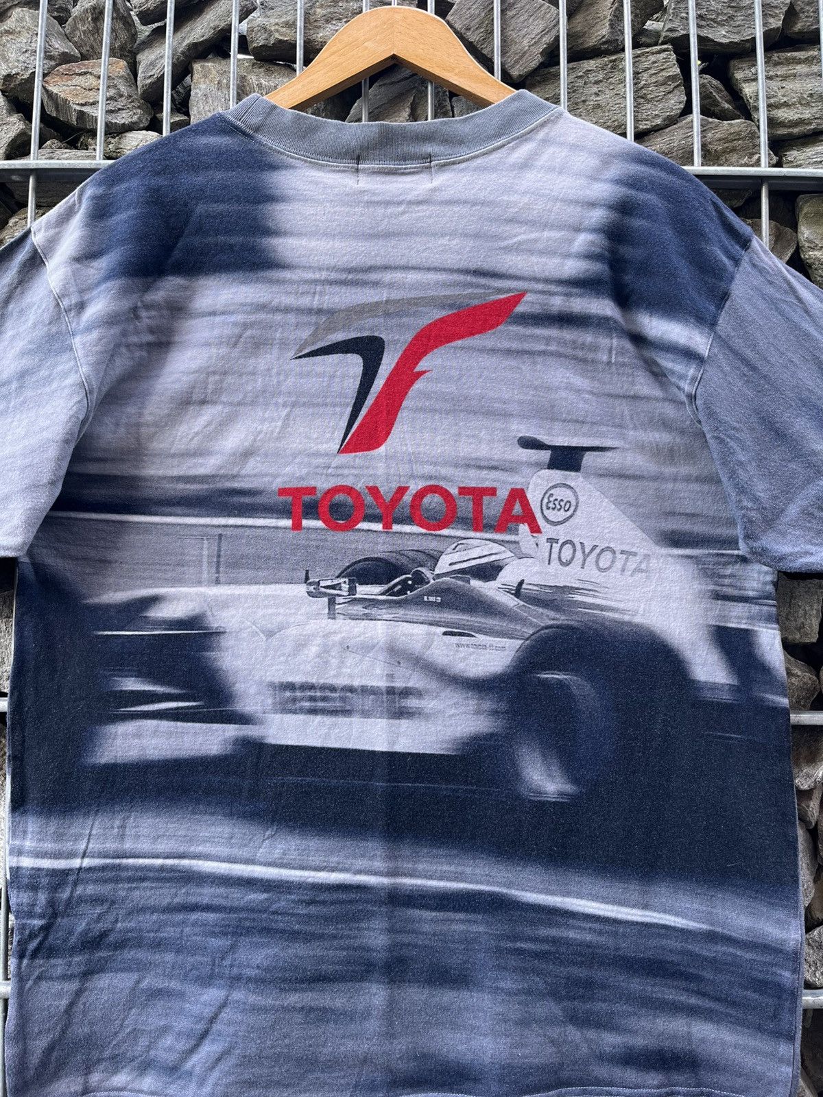 Vintage Vintage Toyota F1 Racing Team Japan Shirt Jersey Full print Size US XL / EU 56 / 4 - 4 Thumbnail