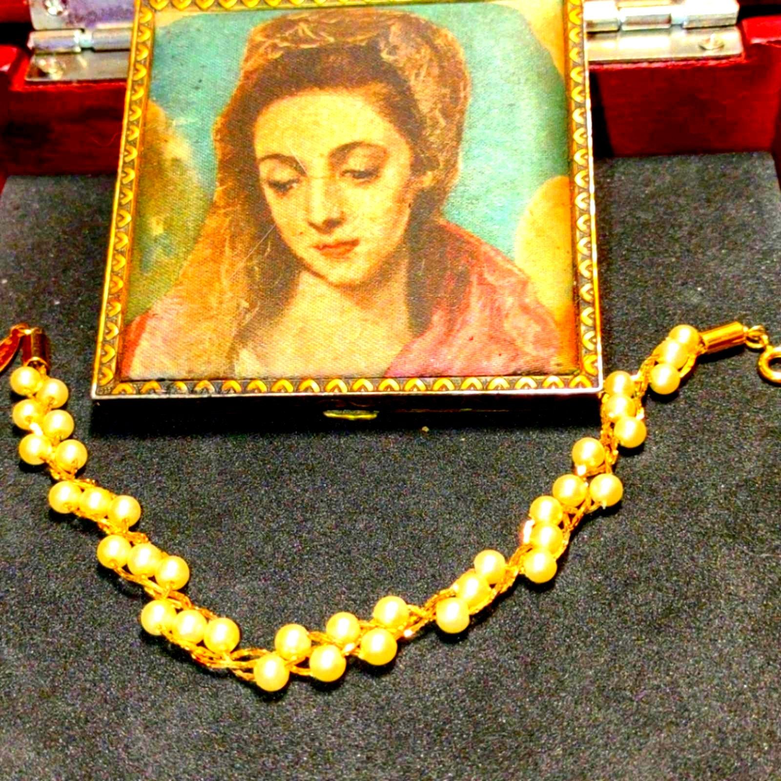 Vintage Napier 7.5 in pearl and gold Bracelet Size ONE SIZE - 1 Thumbnail