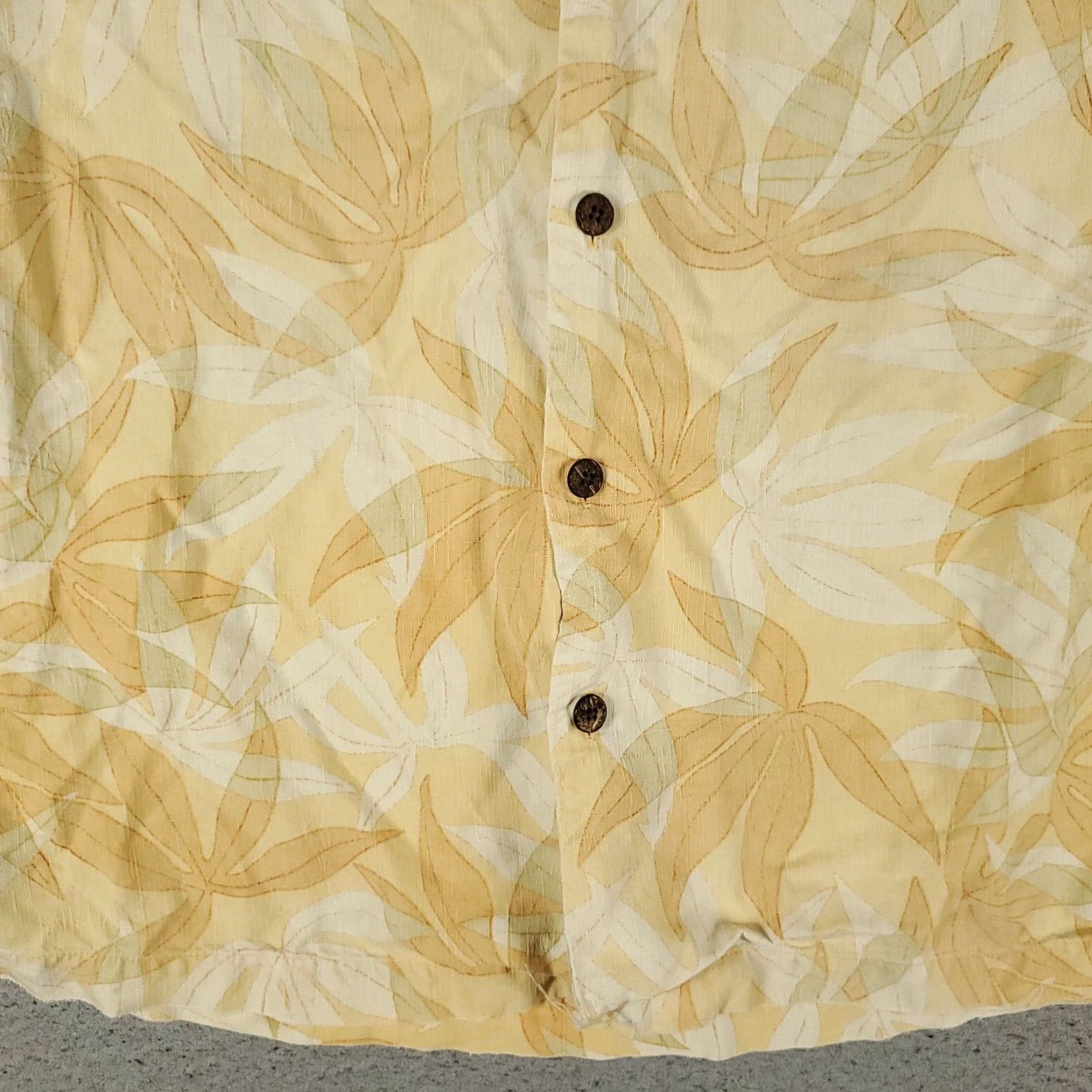 Tommy Bahama Tommy Bahama Hawaiian Shirt Mens XL Yellow Silk Floral Button-Up Short Sleeve Size US XL / EU 56 / 4 - 3 Thumbnail