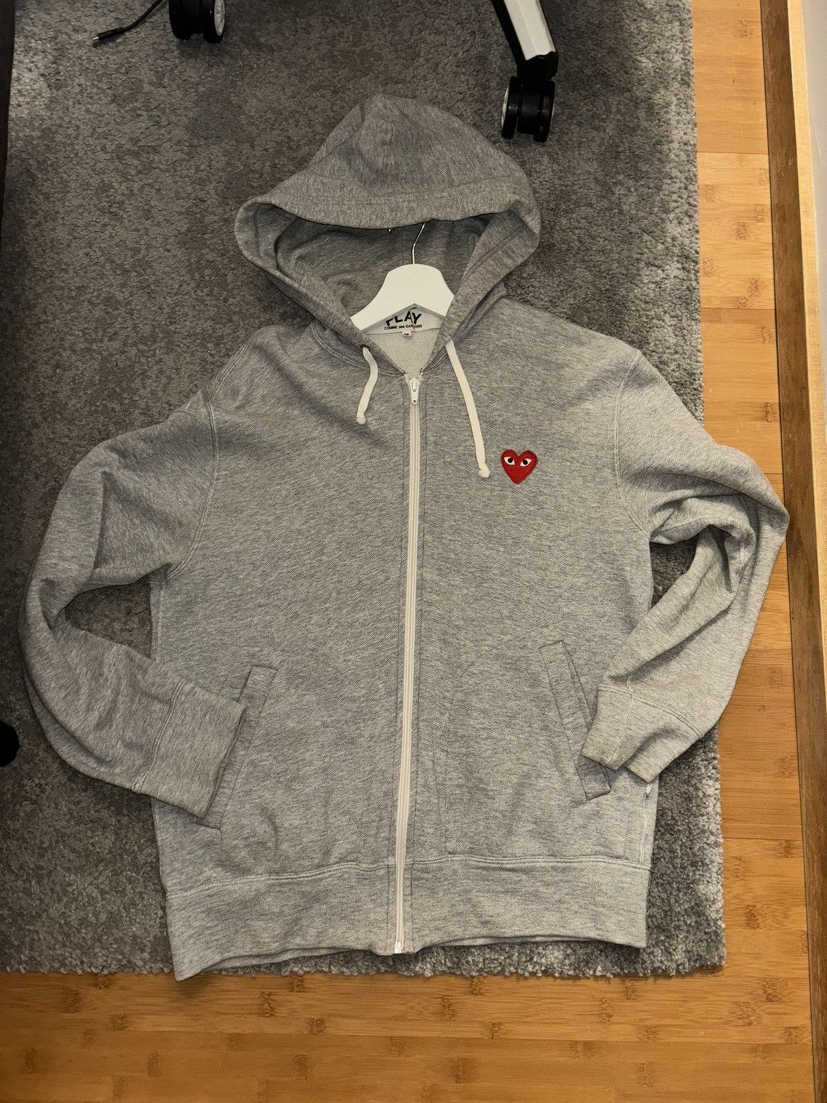 This is a used mens PLAY COMME DES GARÇON hoodie. deals XL