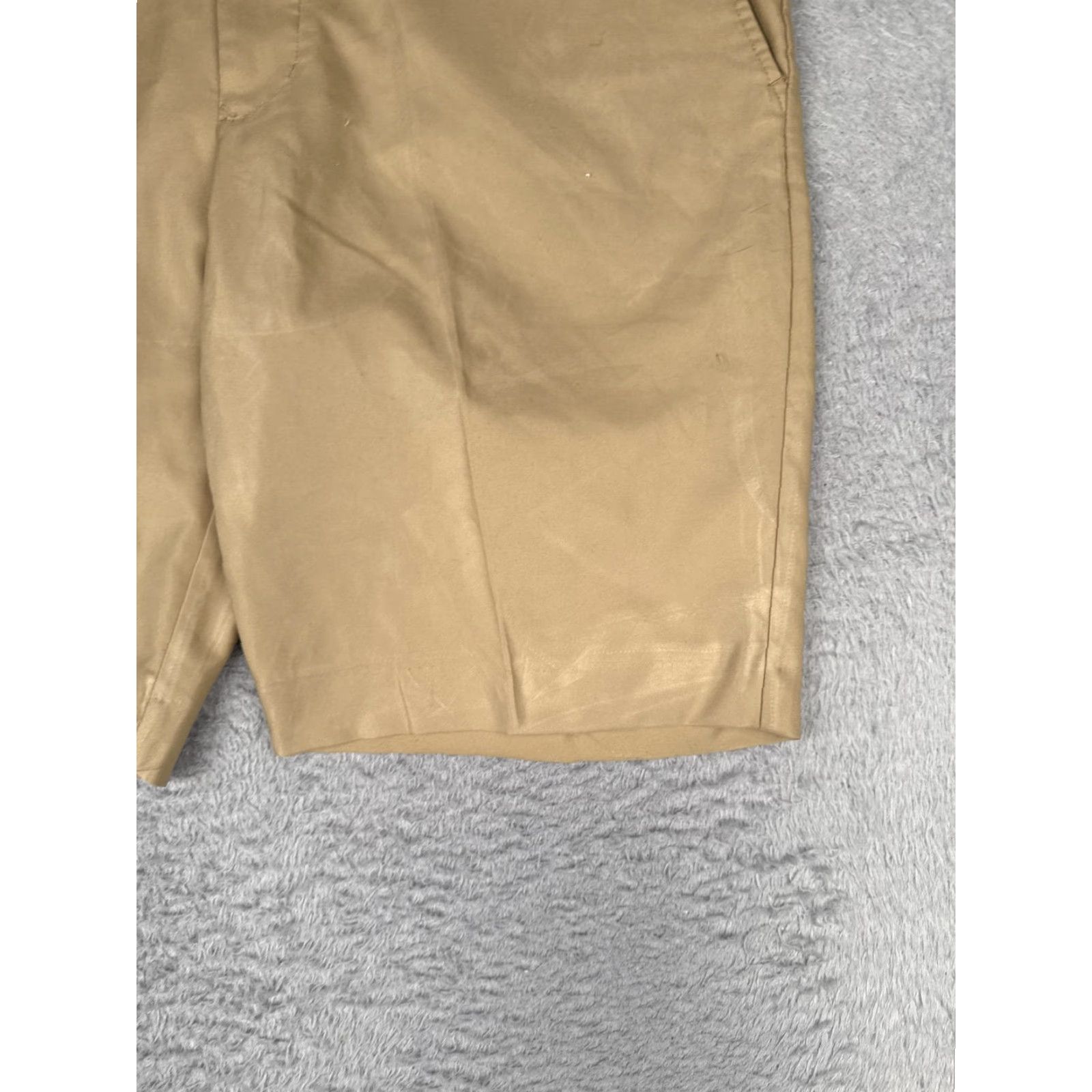 Tommy Hilfiger Tommy Hilfiger Shorts Mens 36 Chino Flat Front Stretch Casual Beige Size US 36 / EU 52 - 2 Thumbnail