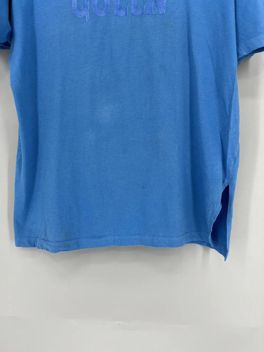 Vintage Vintage Y2K Queen Tour Tee 90S Size US XL / EU 56 / 4 - 7 Thumbnail