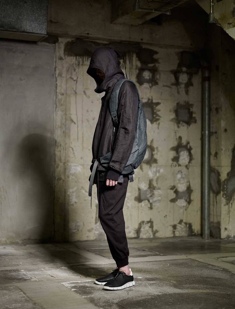 The Viridi-anne BNWT *Ramie* Gloved Hooded Jacket JP 2 Fits US M Size US M / EU 48-50 / 2 - 1 Thumbnail