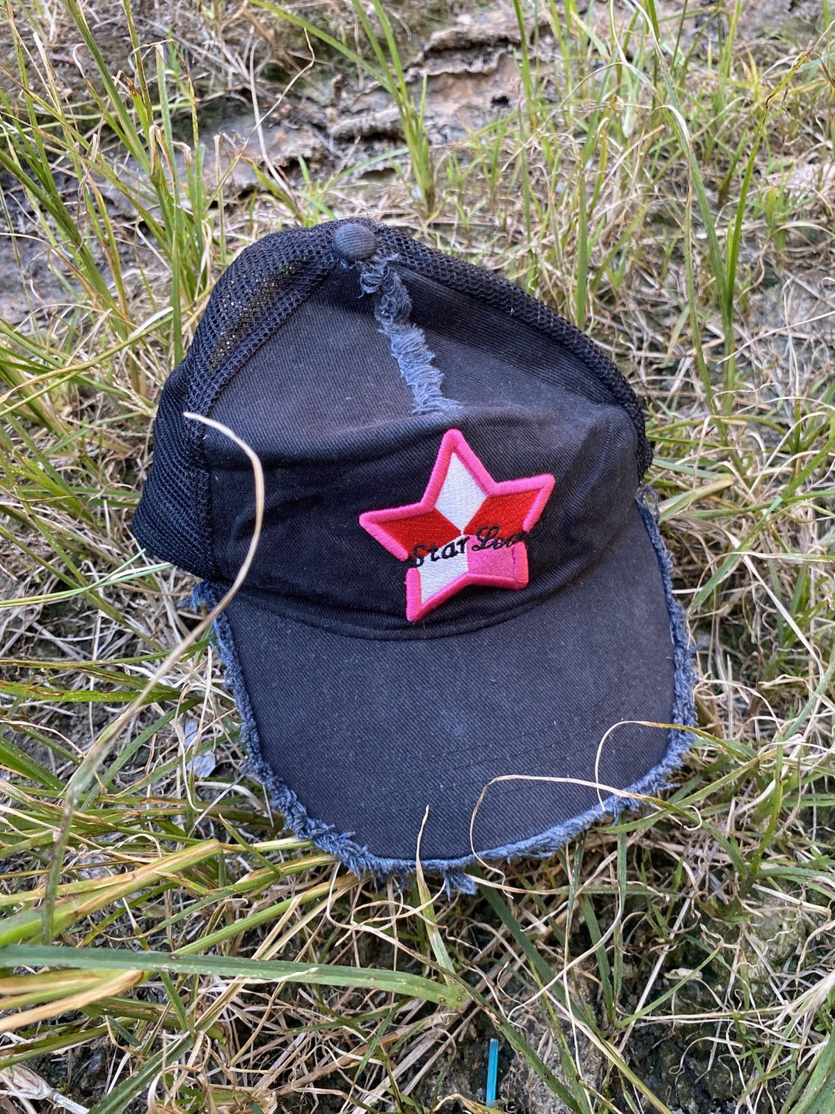 2000s Star lean punk distressed trucker hat