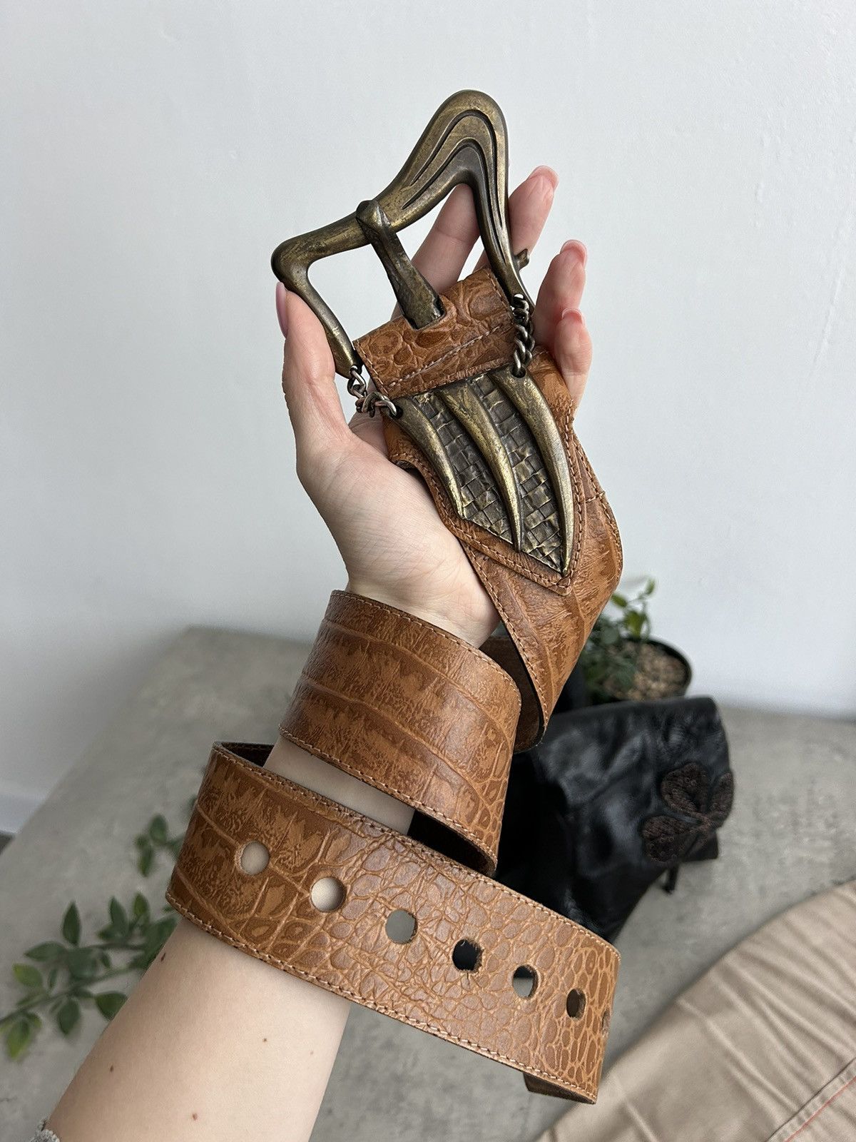 Vintage Leather Gorgeous Belt Y2K Size ONE SIZE - 1 Thumbnail