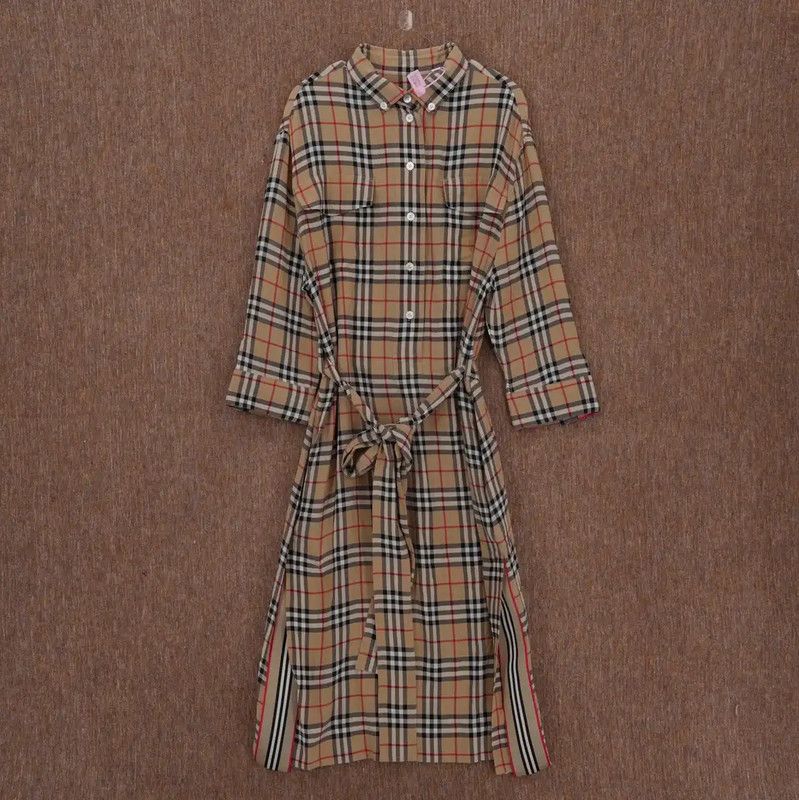 Burberry Burberry Women's Long Sleeve Checked Dress Size M / US 6-8 / IT 42-44 - 1 Thumbnail