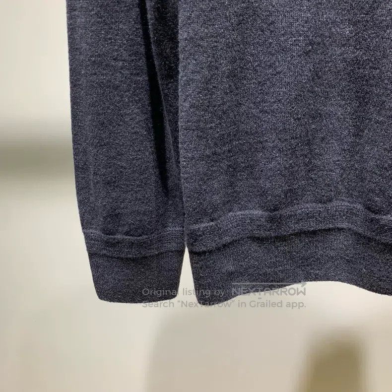 Louis Vuitton Louis Vuitton Solid logo knit sweater Size US L / EU 52-54 / 3 - 8 Thumbnail