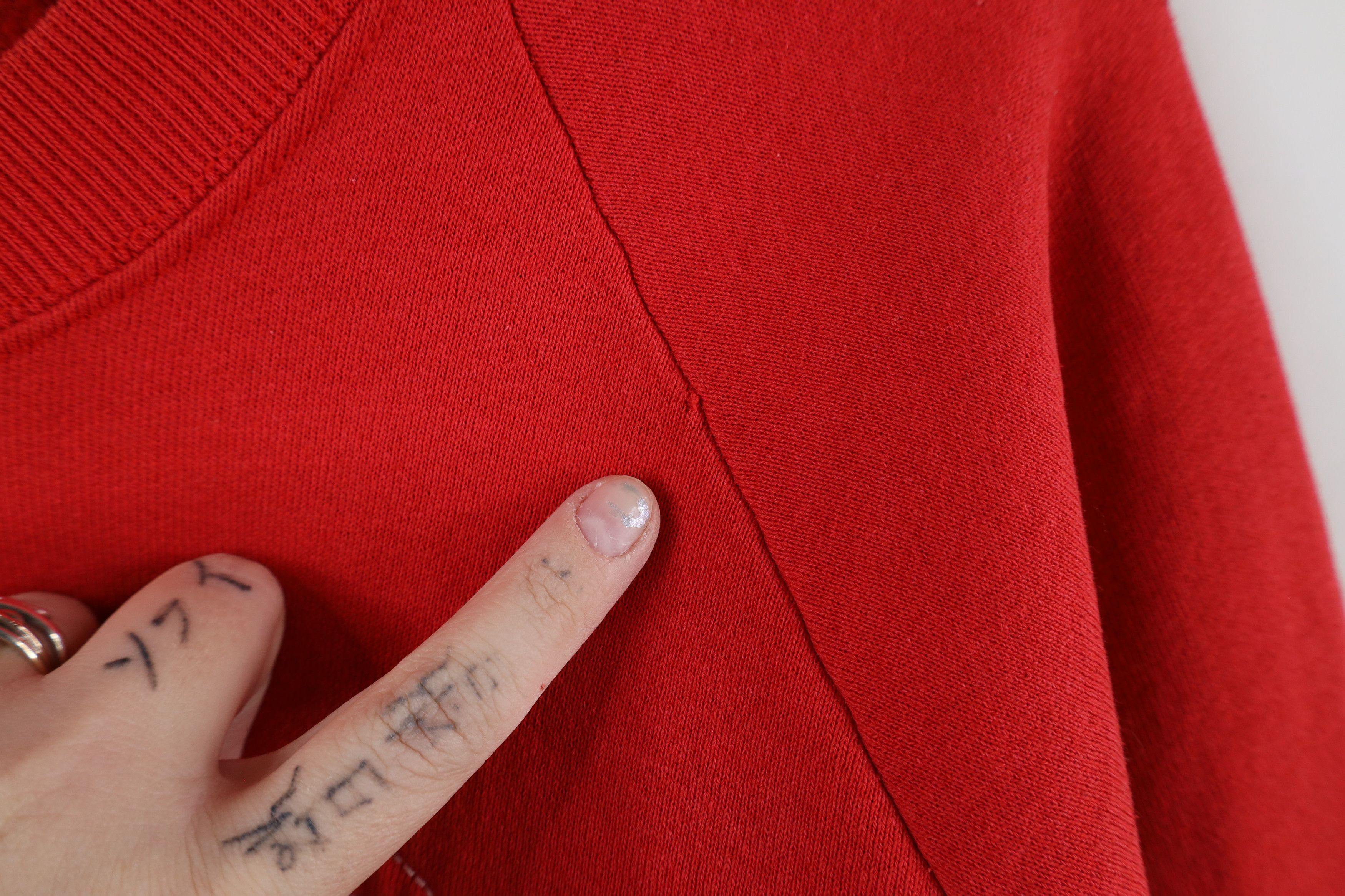 Vintage Vintage 90s Delta Sigma Theta Sorority Sweatshirt Red USA Size XL / US 12-14 / IT 48-50 - 6 Thumbnail
