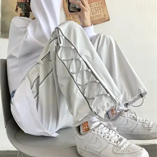 image of Streetwear White Cargo Men Oversize Wide Pants (Size 32)