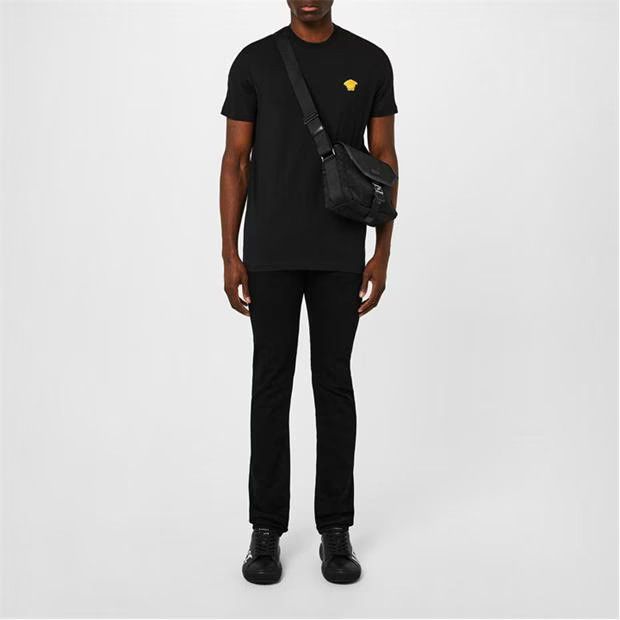 Versace o1g2r1mq0824 Small Medusa T-Shirts in Black Size US M / EU 48-50 / 2 - 7 Thumbnail