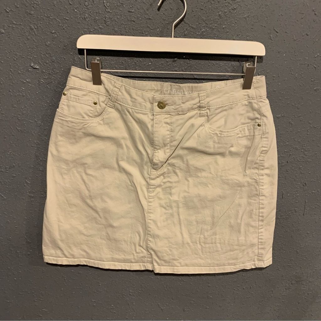 Croft & Barrow Women’s Croat and Barrow Skort Size 32" / US 10 / IT 46 - 1 Thumbnail