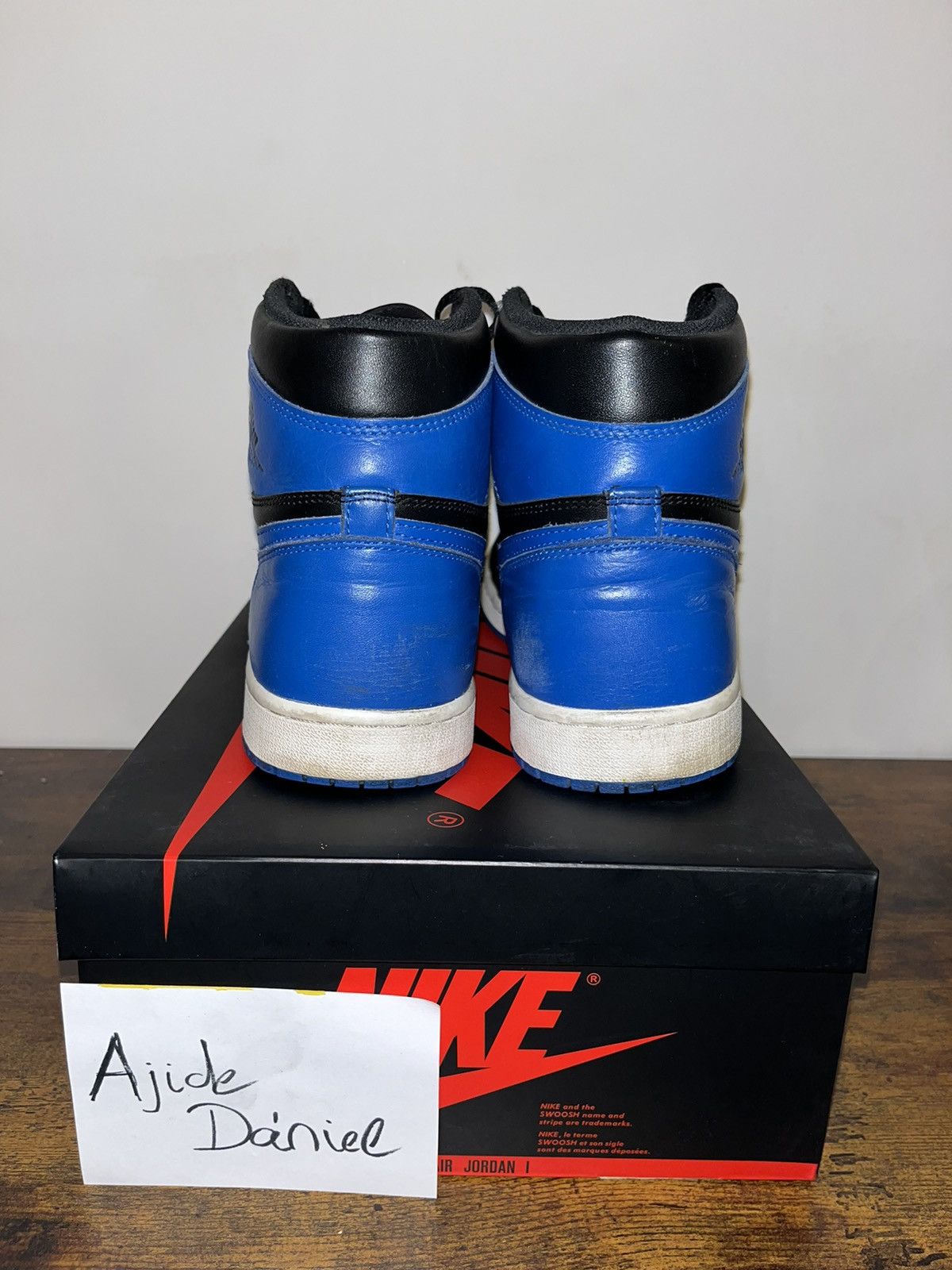 Jordan Brand × Nike Jordan 1 Retro High OG Royal Size US 11.5 / EU 44-45 - 4 Thumbnail