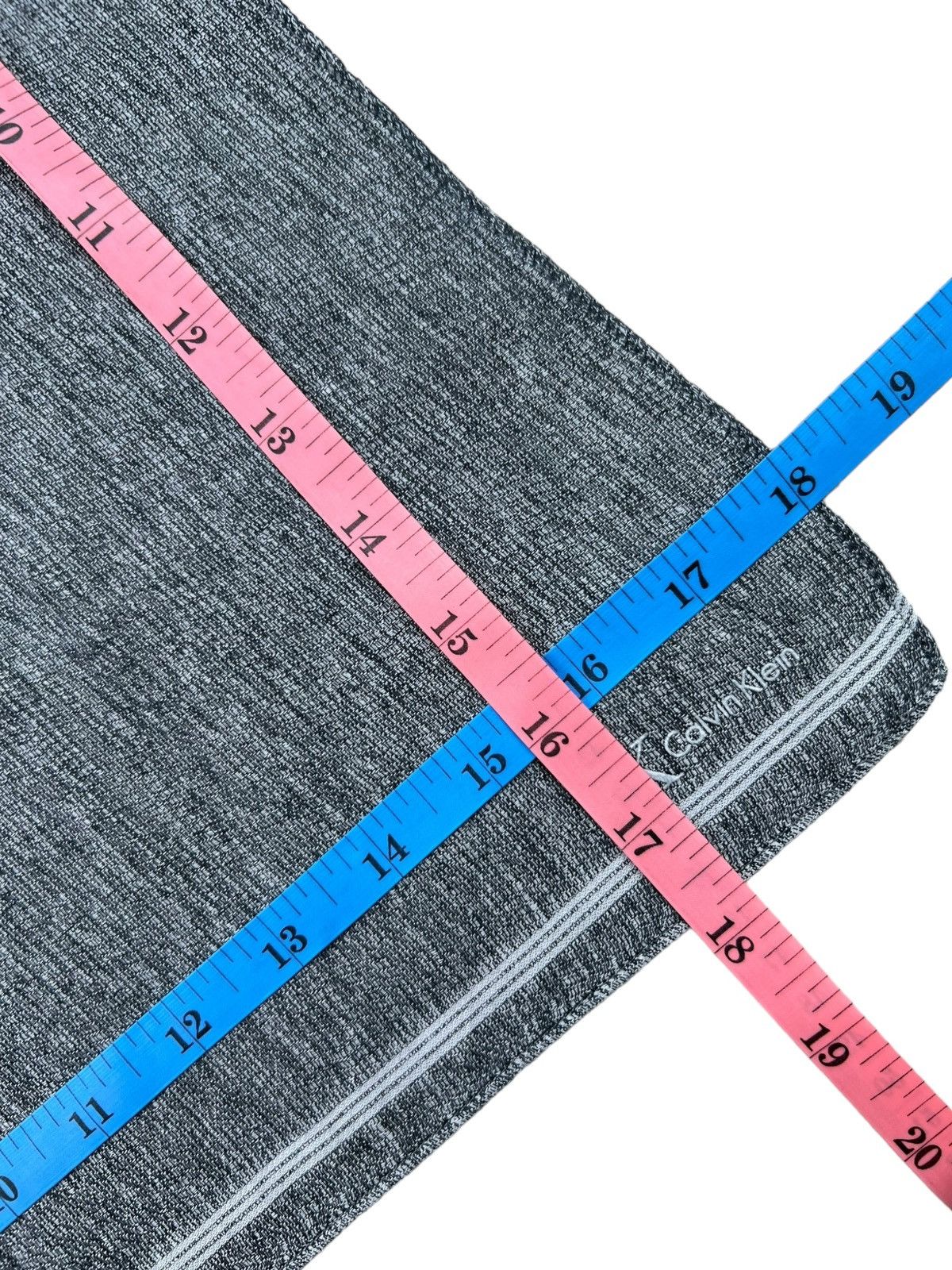 Calvin Klein Calvin Klein Handkerchief Neckerchief Bandana Pocketsquare Size ONE SIZE - 4 Thumbnail